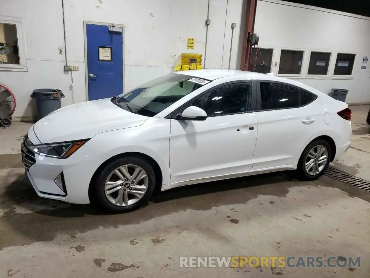 1 Photograph of a damaged car 5NPD84LF2KH432080 HYUNDAI ELANTRA 2019