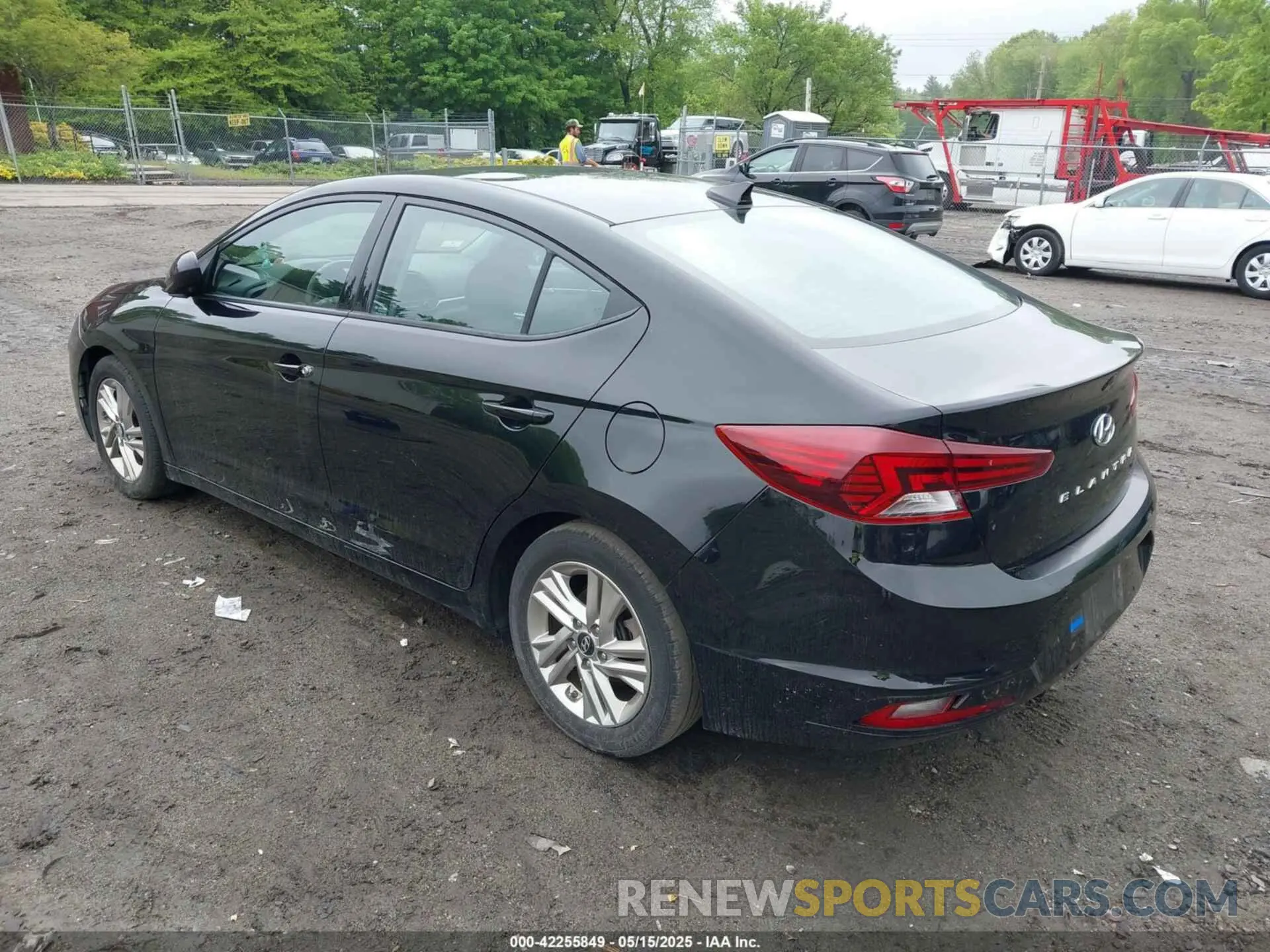 3 Фотография поврежденного автомобиля 5NPD84LF2KH443953 HYUNDAI ELANTRA 2019