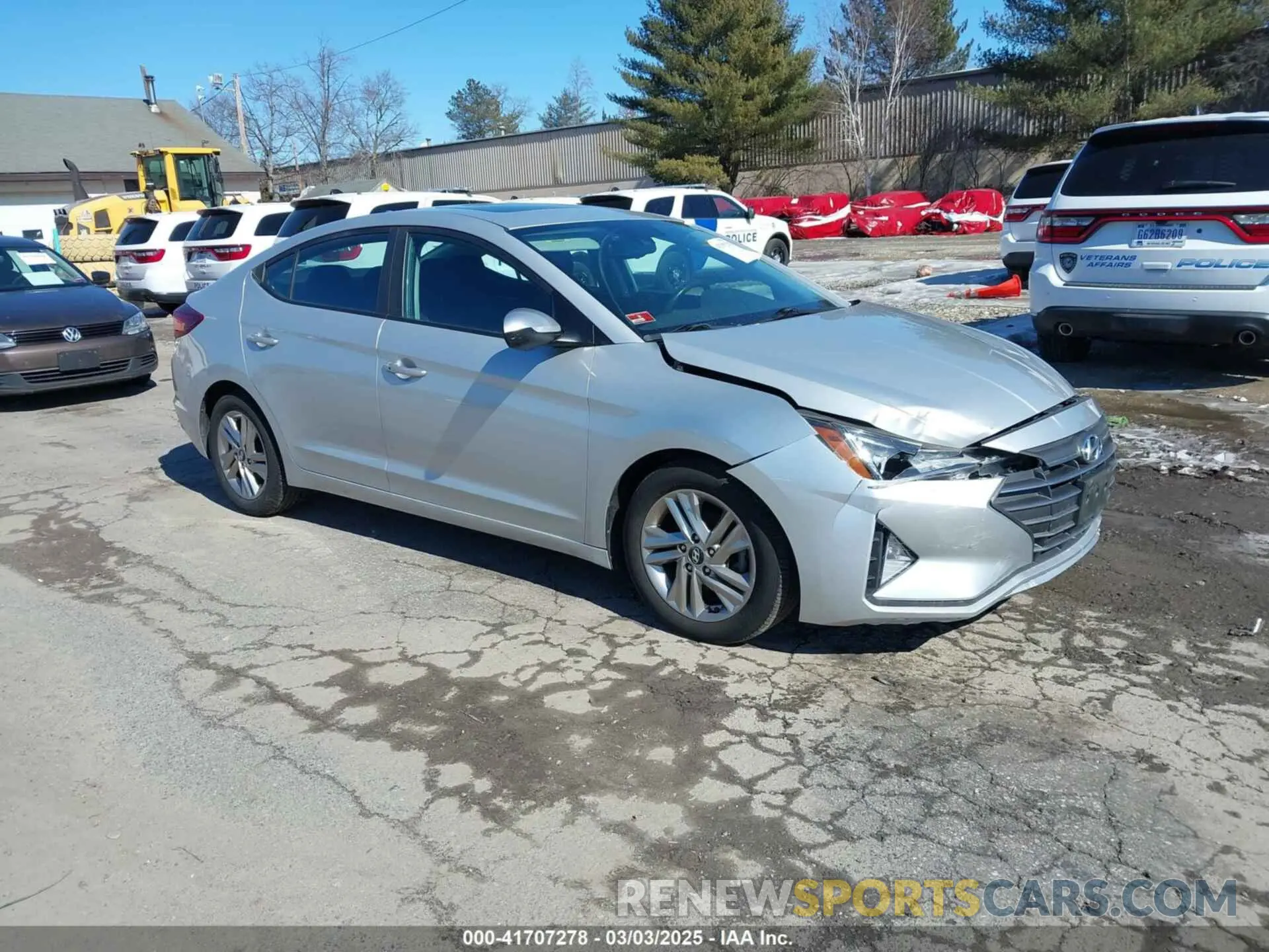 1 Photograph of a damaged car 5NPD84LF2KH449607 HYUNDAI ELANTRA 2019