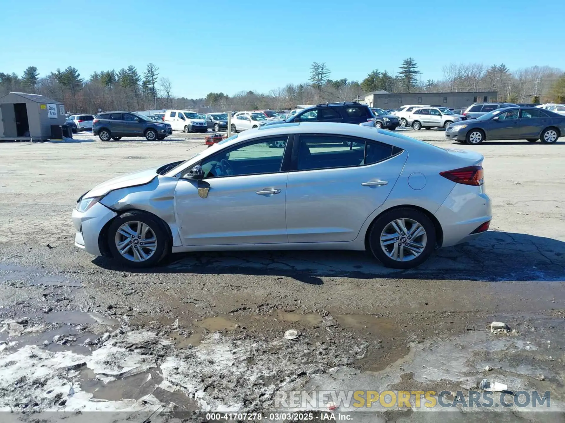 14 Photograph of a damaged car 5NPD84LF2KH449607 HYUNDAI ELANTRA 2019