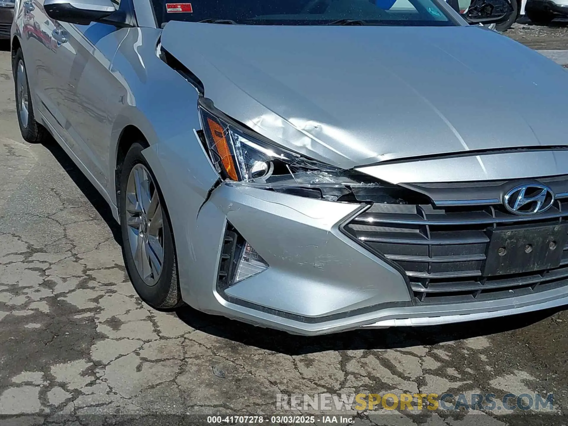 6 Photograph of a damaged car 5NPD84LF2KH449607 HYUNDAI ELANTRA 2019