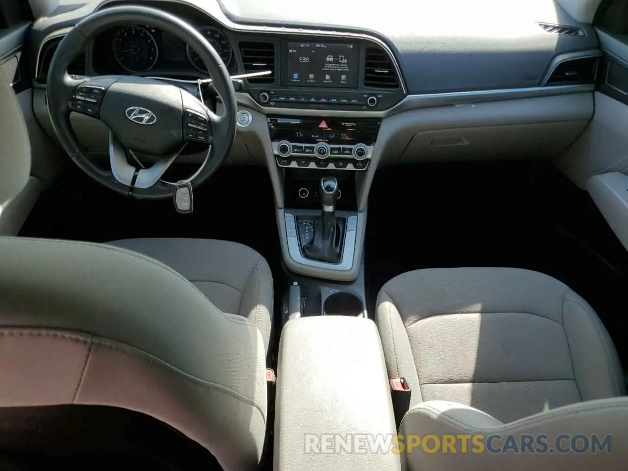 8 Фотография поврежденного автомобиля 5NPD84LF2KH488374 HYUNDAI ELANTRA 2019