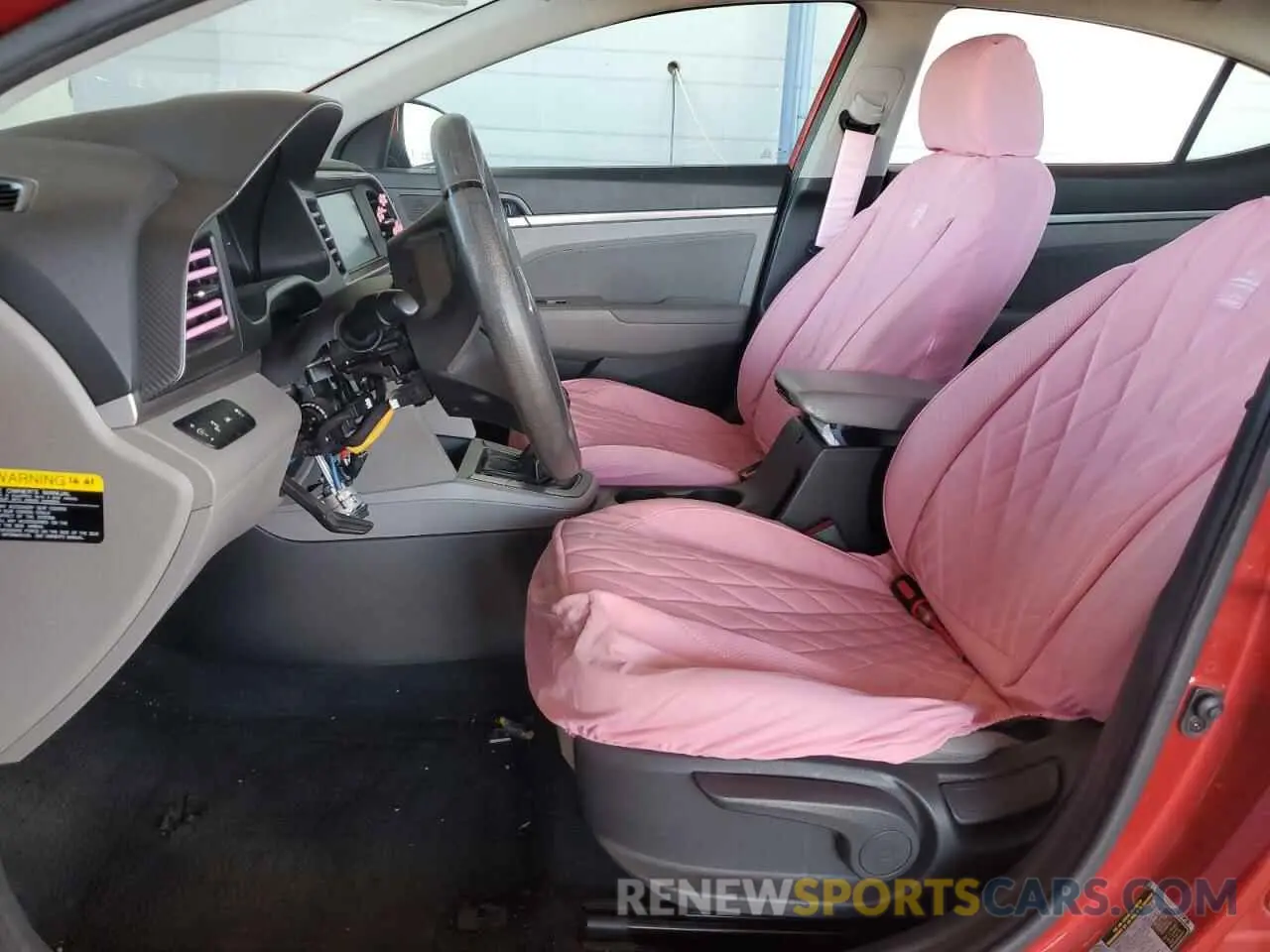 7 Photograph of a damaged car 5NPD84LF3KH409519 HYUNDAI ELANTRA 2019