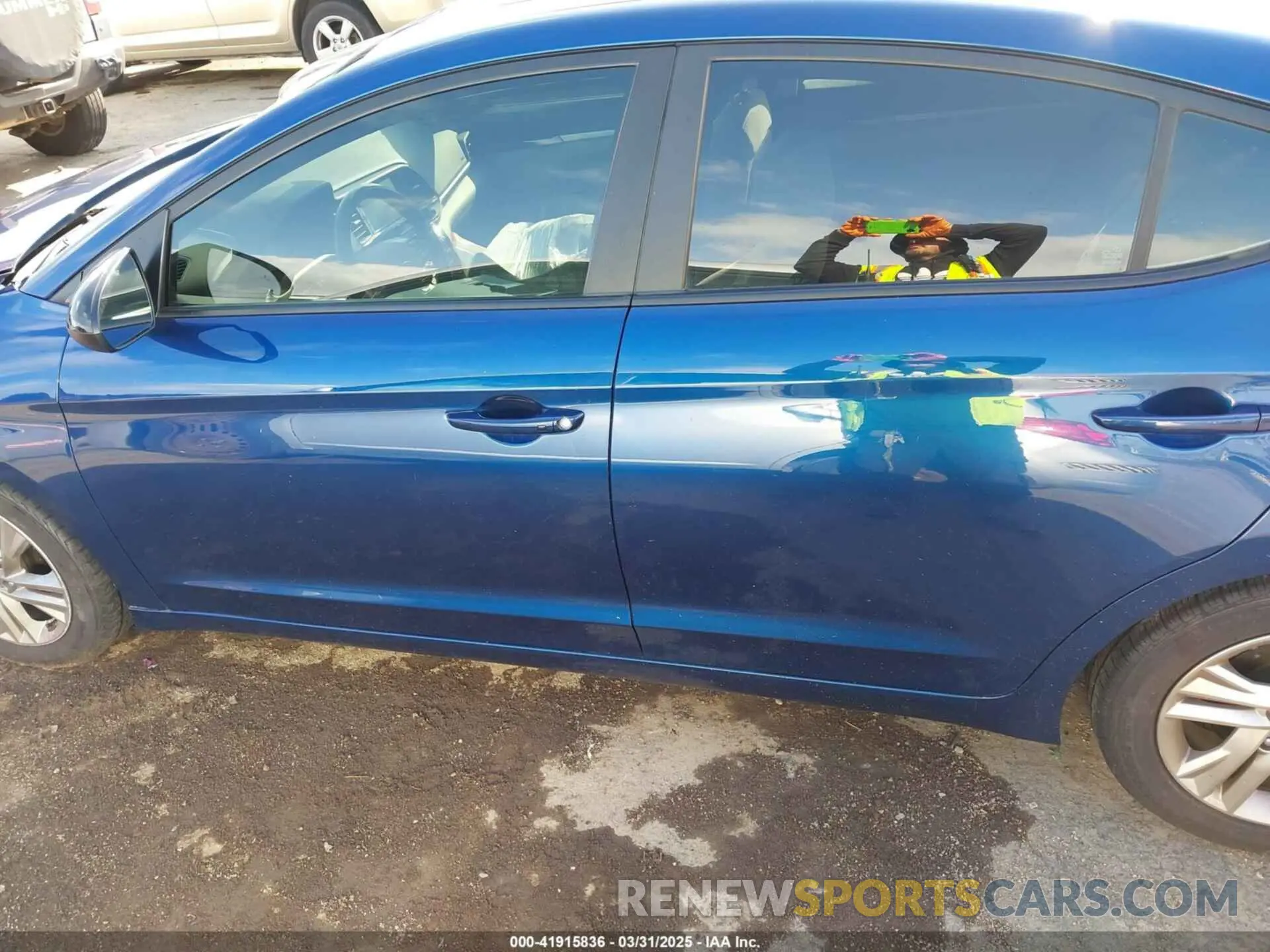 15 Фотография поврежденного автомобиля 5NPD84LF3KH419838 HYUNDAI ELANTRA 2019