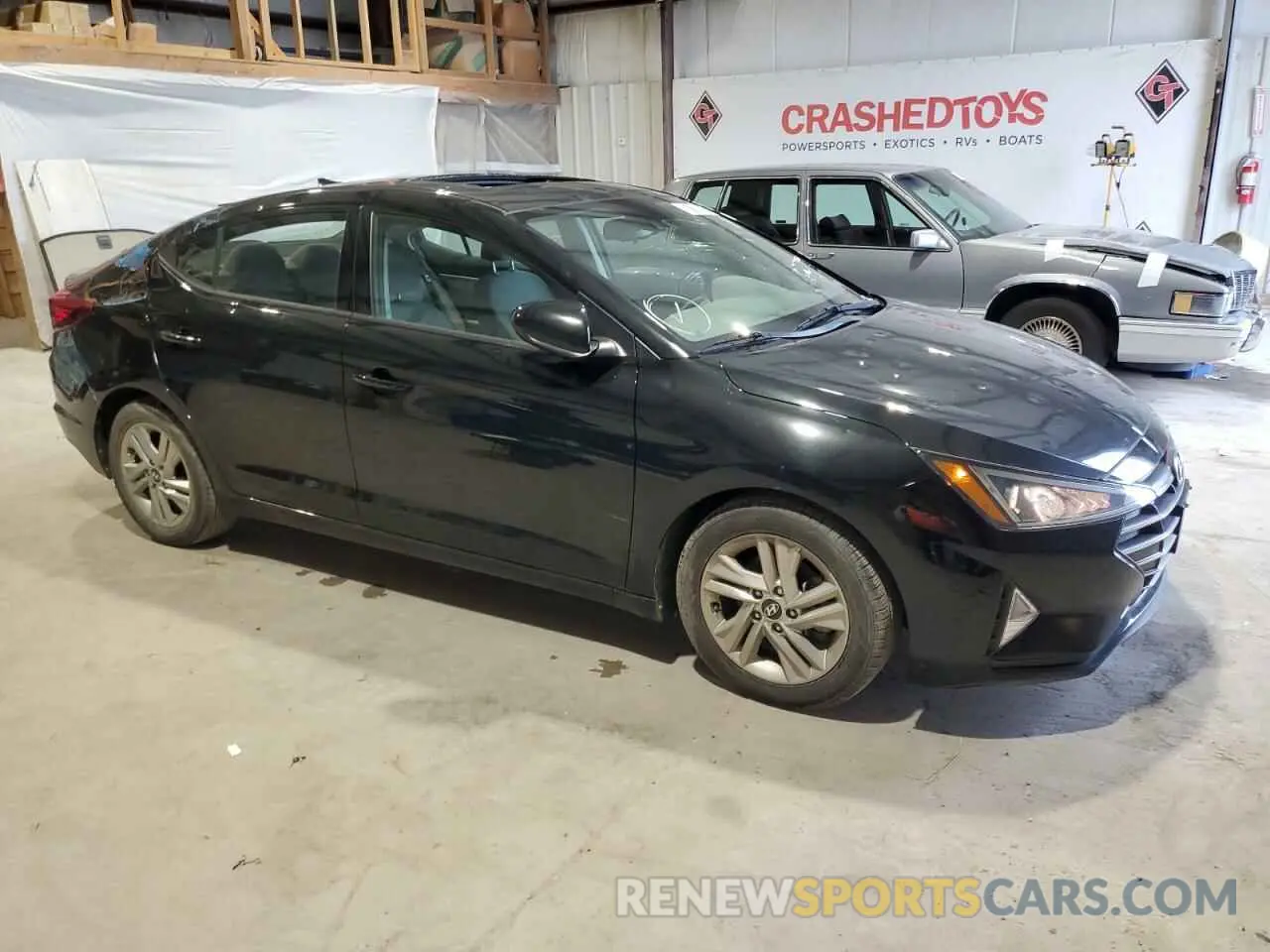 4 Photograph of a damaged car 5NPD84LF3KH474337 HYUNDAI ELANTRA 2019