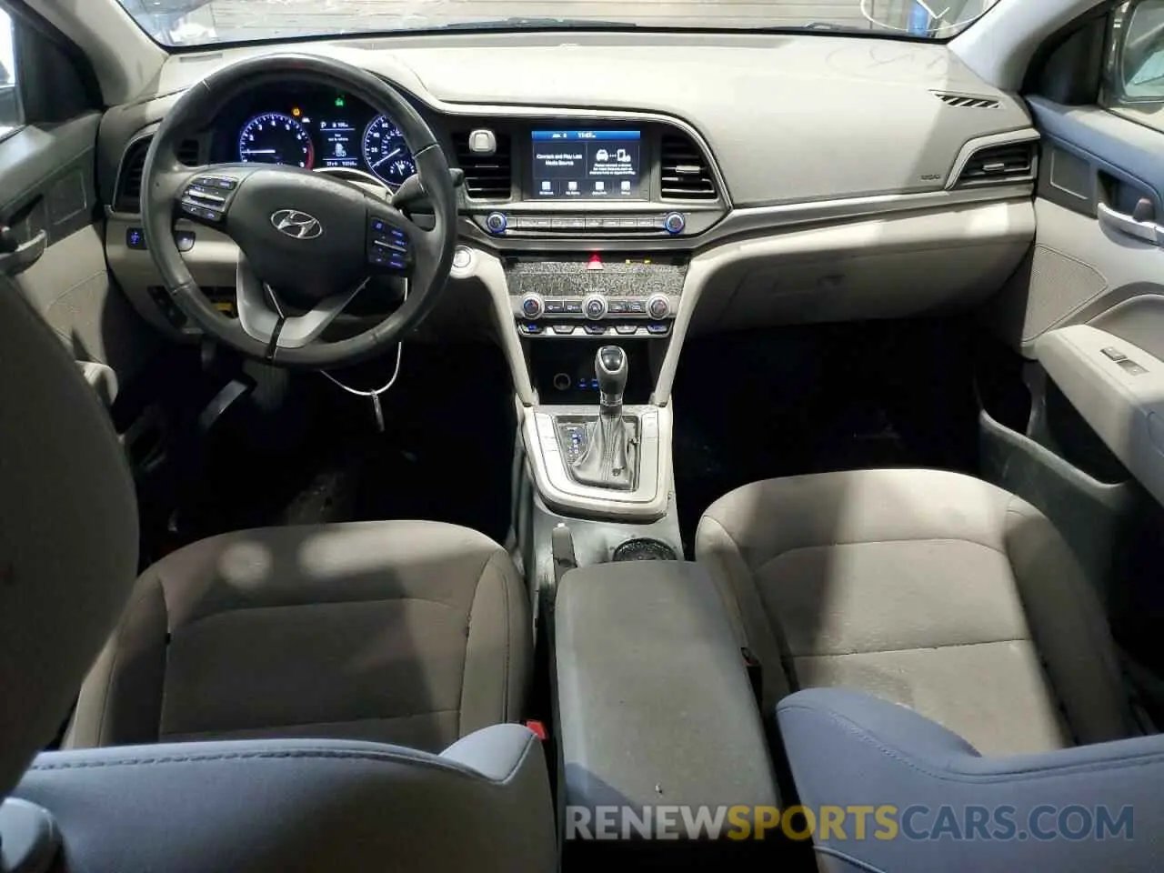 8 Photograph of a damaged car 5NPD84LF3KH474337 HYUNDAI ELANTRA 2019