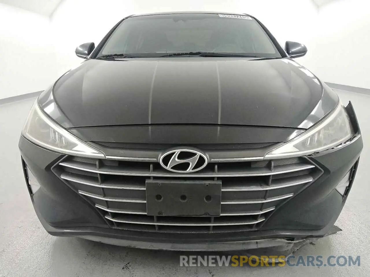 5 Photograph of a damaged car 5NPD84LF3KH478517 HYUNDAI ELANTRA 2019