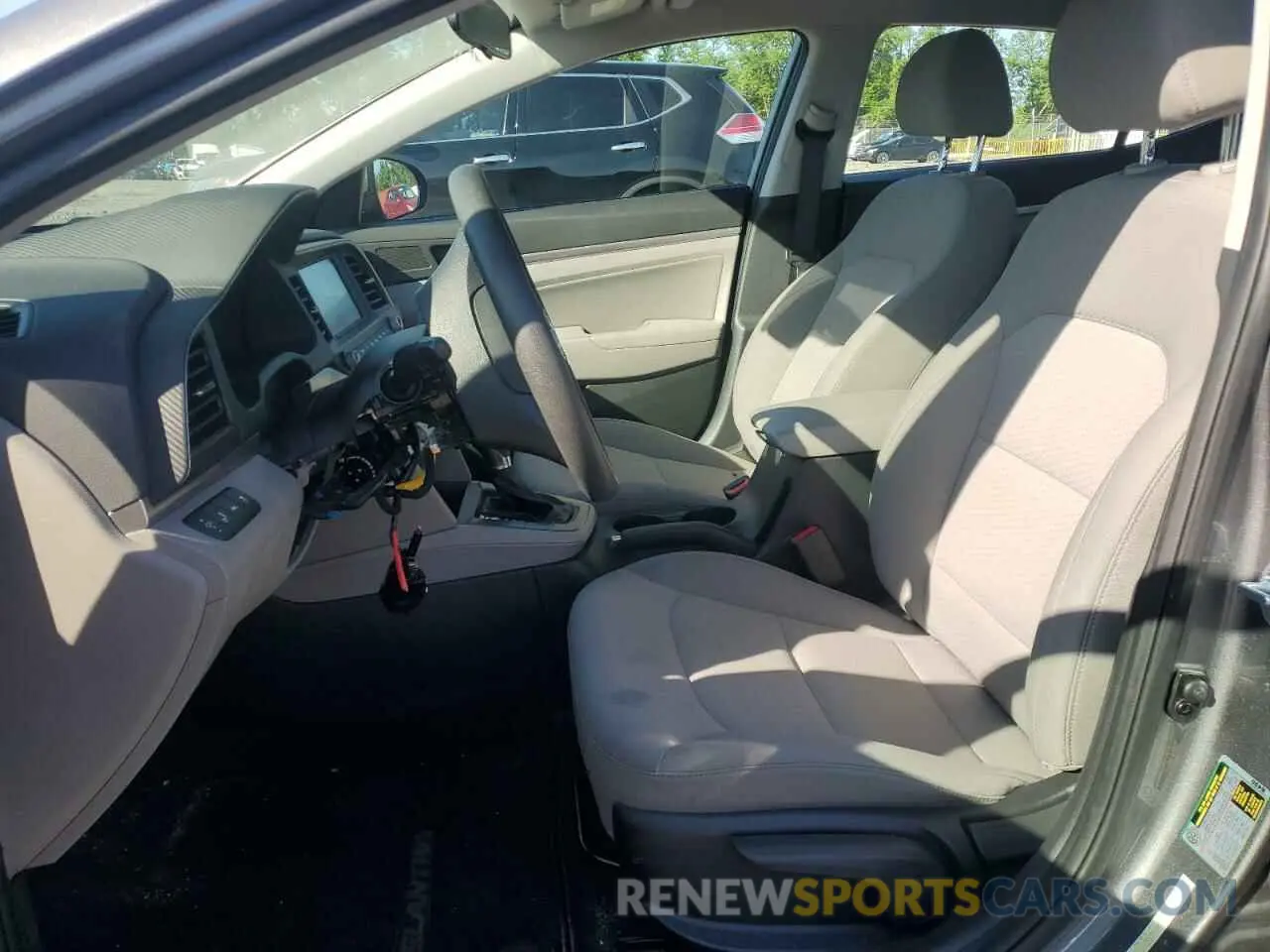 7 Фотография поврежденного автомобиля 5NPD84LF3KH488657 HYUNDAI ELANTRA 2019