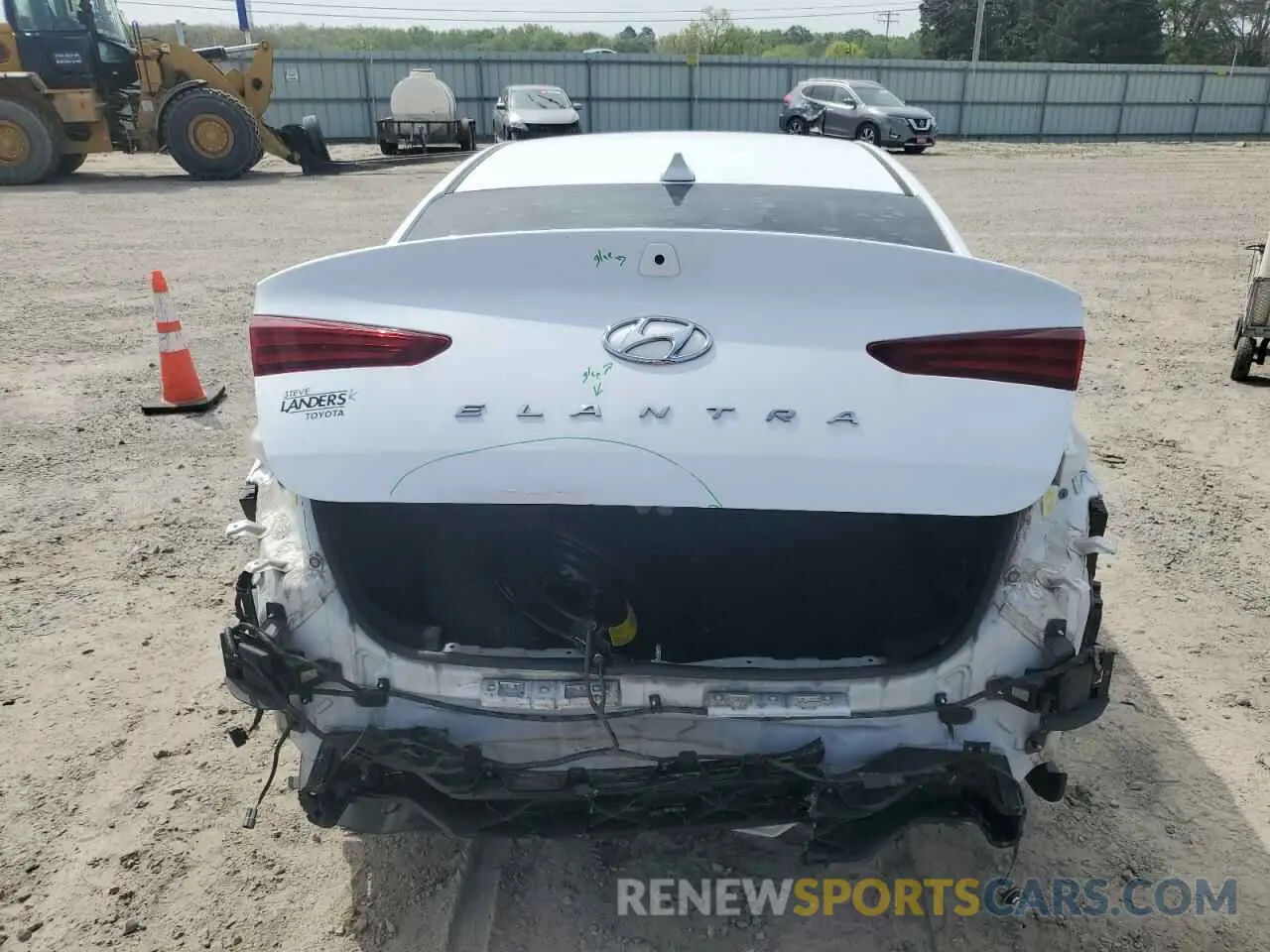 6 Photograph of a damaged car 5NPD84LF4KH413451 HYUNDAI ELANTRA 2019
