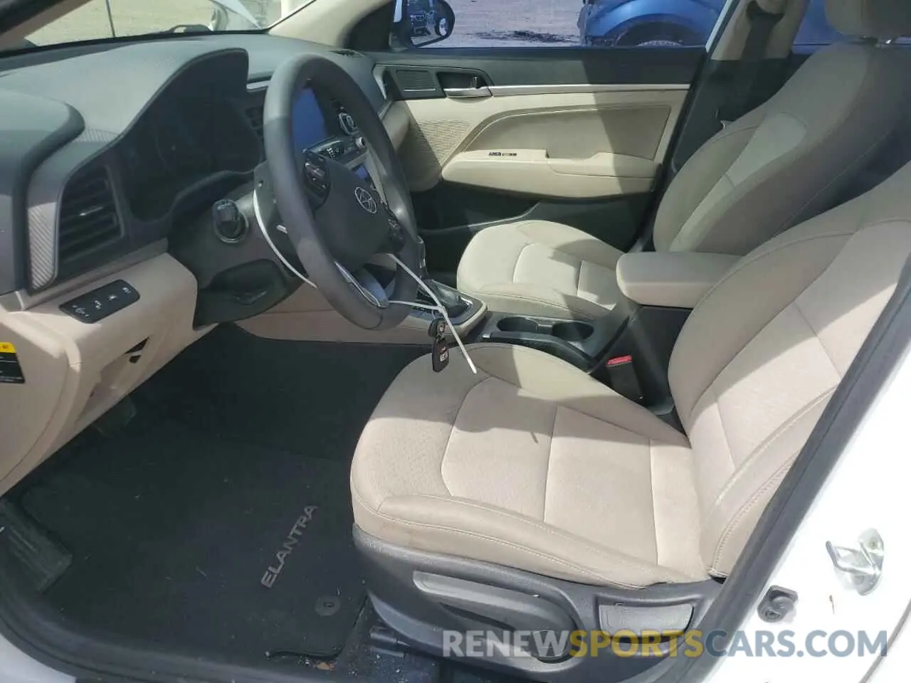 7 Photograph of a damaged car 5NPD84LF4KH413451 HYUNDAI ELANTRA 2019