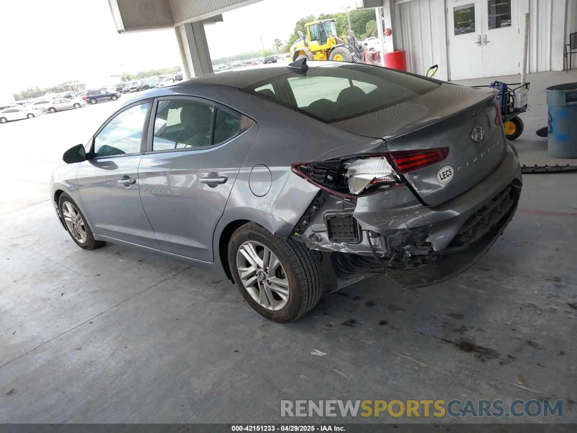14 Photograph of a damaged car 5NPD84LF4KH425003 HYUNDAI ELANTRA 2019