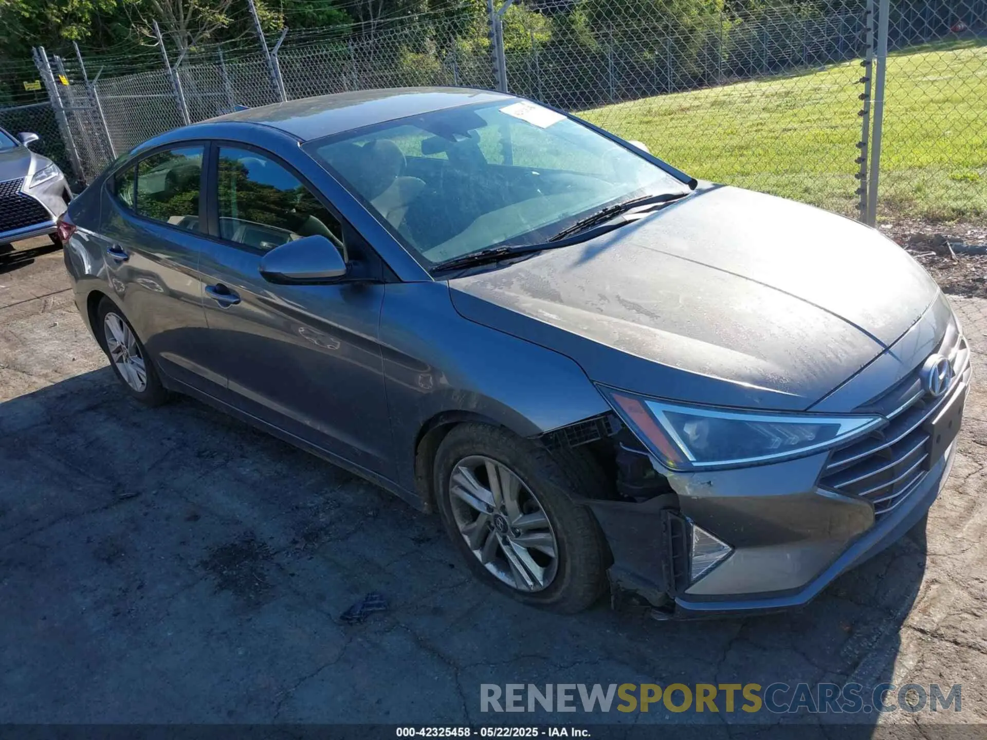1 Фотография поврежденного автомобиля 5NPD84LF4KH428516 HYUNDAI ELANTRA 2019