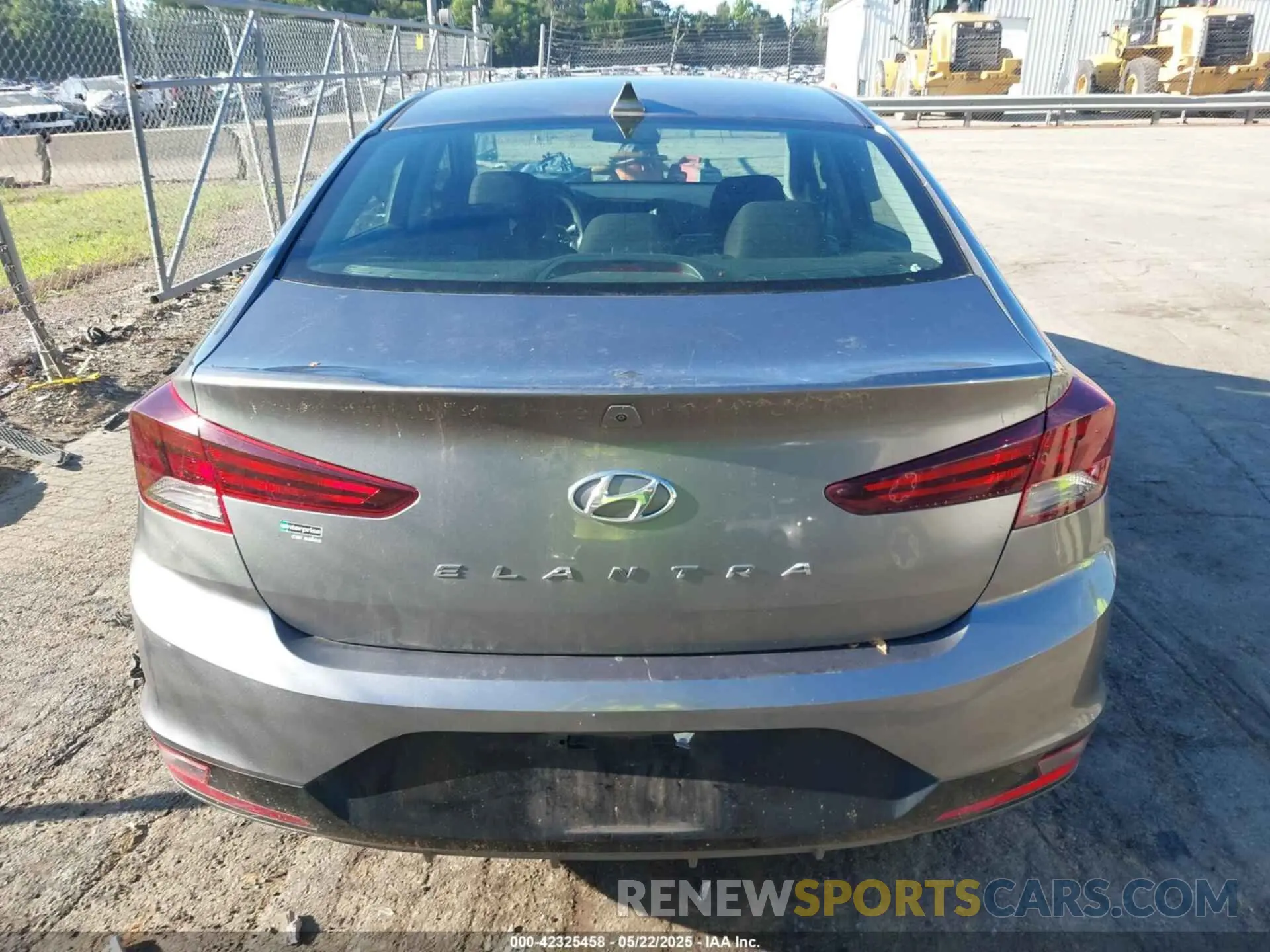 15 Фотография поврежденного автомобиля 5NPD84LF4KH428516 HYUNDAI ELANTRA 2019