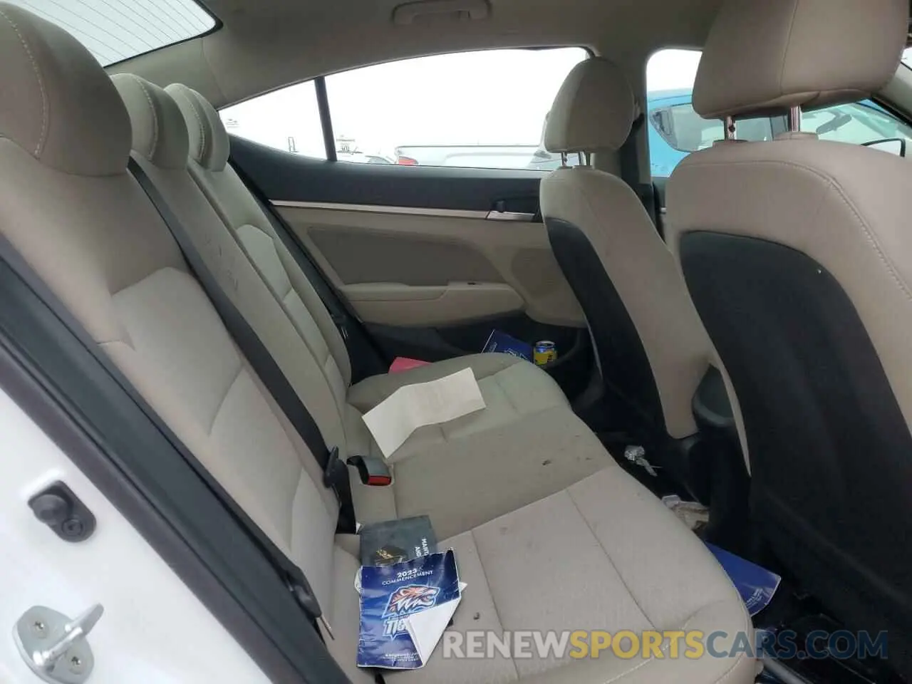 10 Photograph of a damaged car 5NPD84LF4KH429522 HYUNDAI ELANTRA 2019