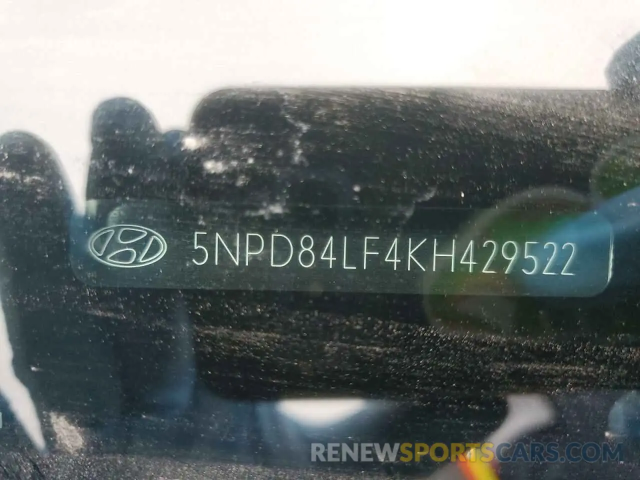 12 Photograph of a damaged car 5NPD84LF4KH429522 HYUNDAI ELANTRA 2019