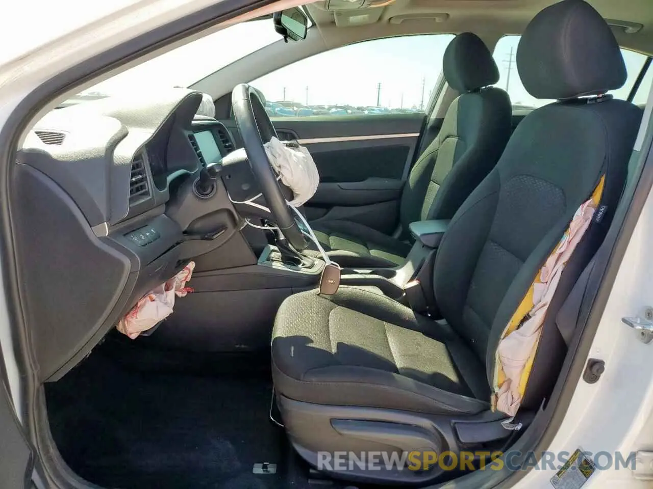 7 Фотография поврежденного автомобиля 5NPD84LF4KH462861 HYUNDAI ELANTRA 2019