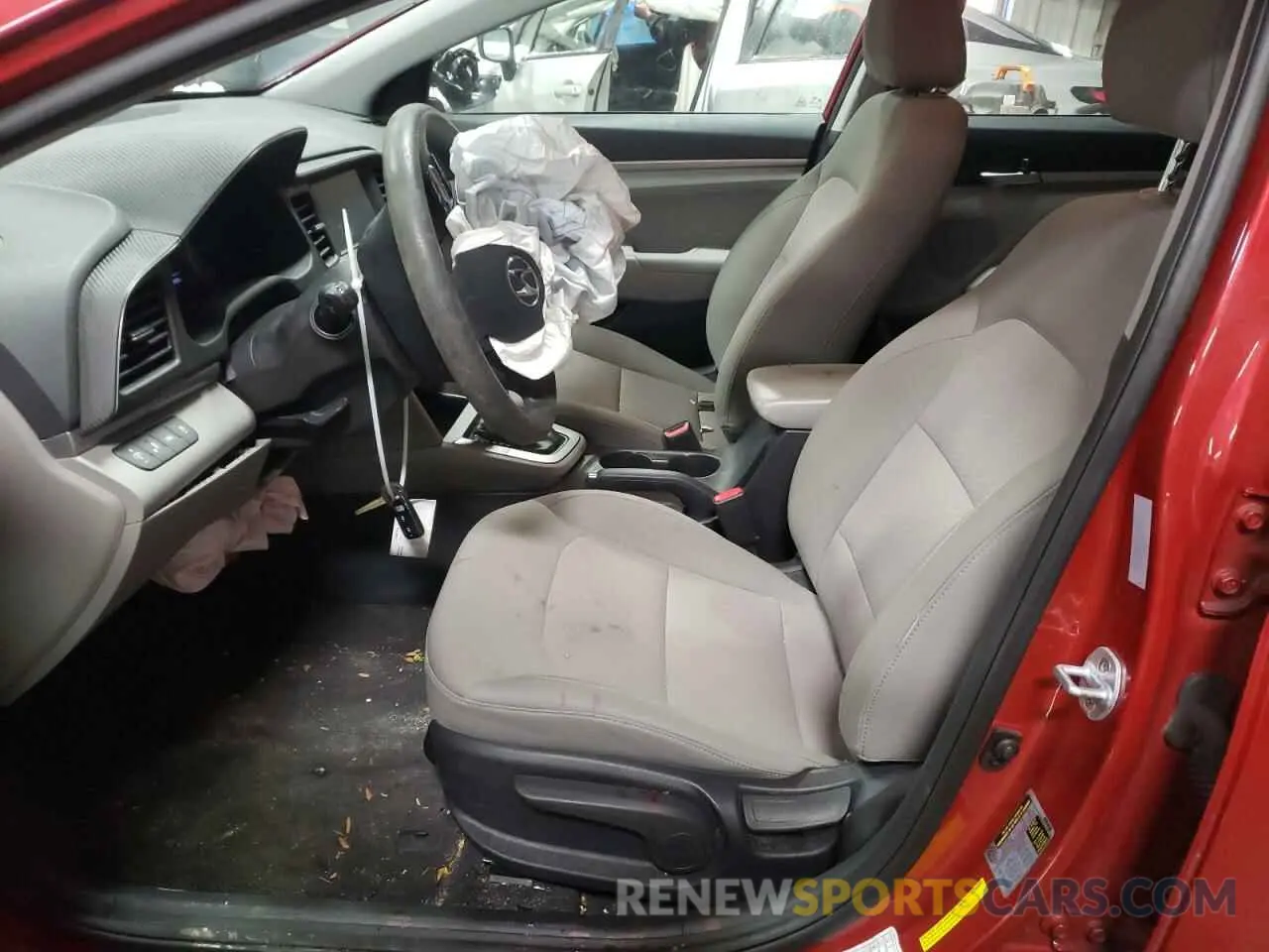 7 Фотография поврежденного автомобиля 5NPD84LF4KH479112 HYUNDAI ELANTRA 2019