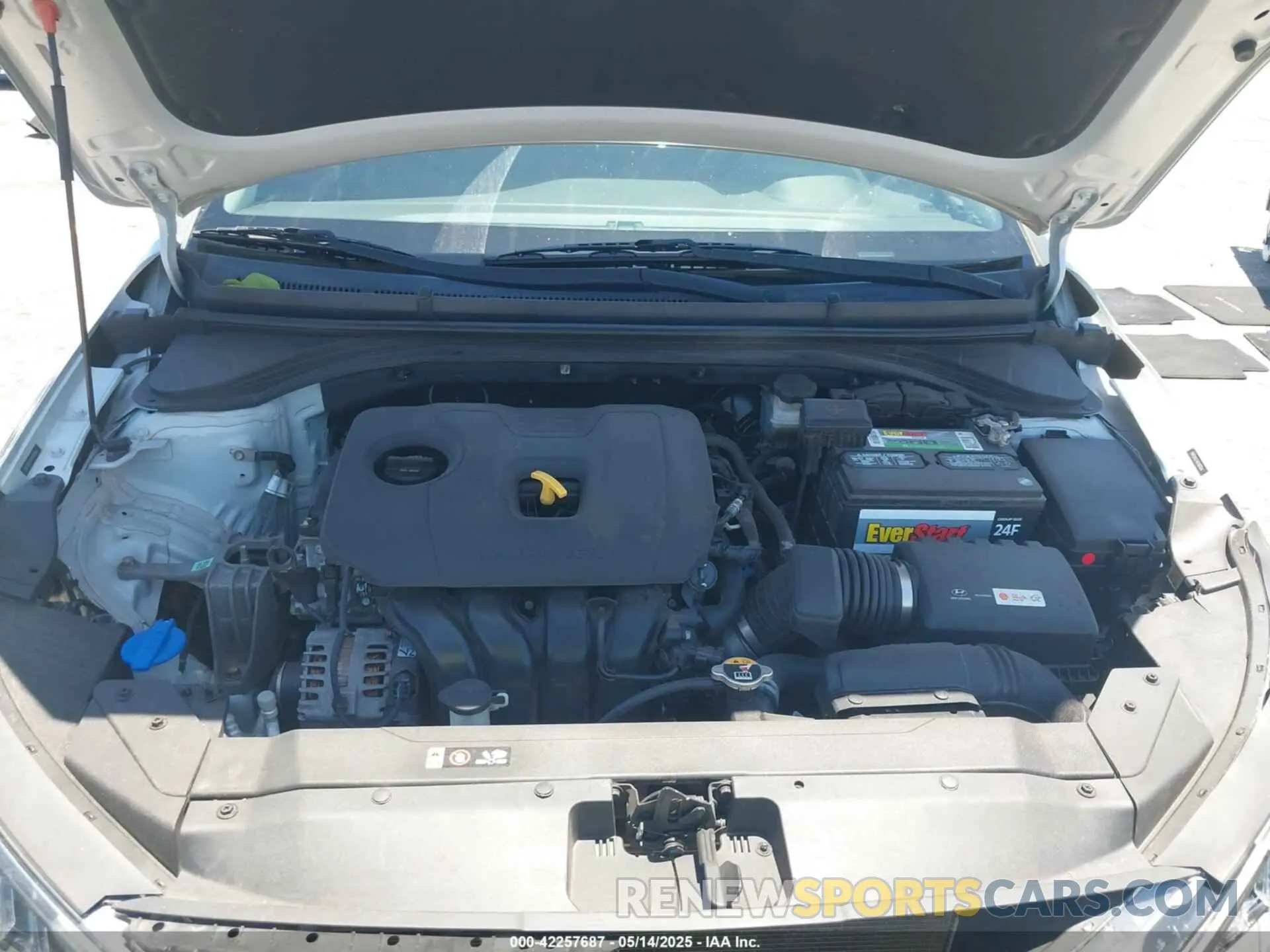 10 Photograph of a damaged car 5NPD84LF4KH487064 HYUNDAI ELANTRA 2019