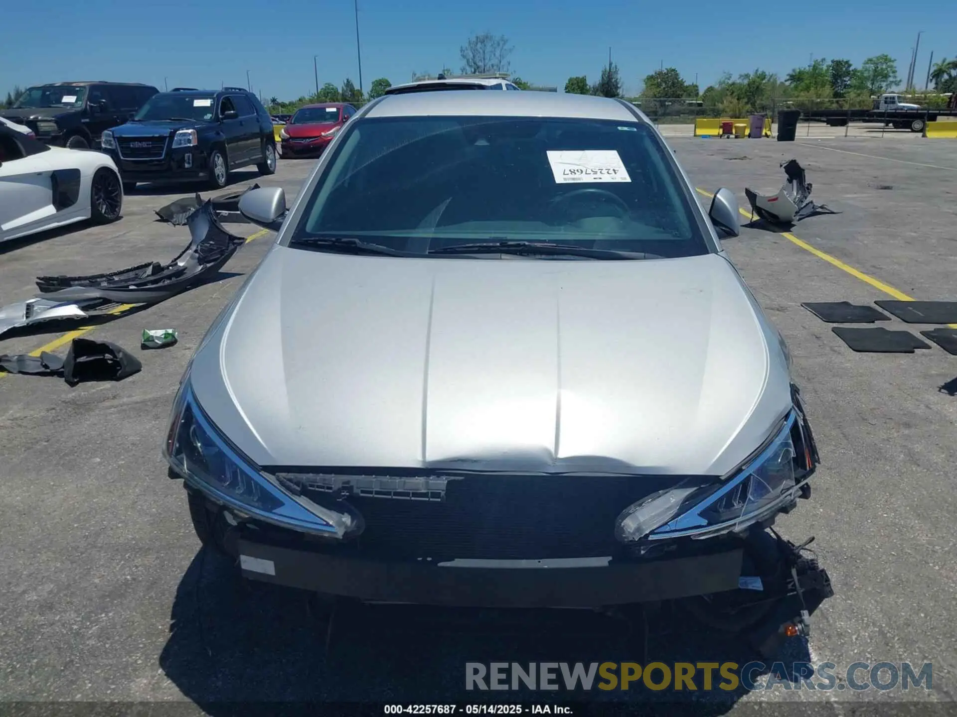 13 Photograph of a damaged car 5NPD84LF4KH487064 HYUNDAI ELANTRA 2019