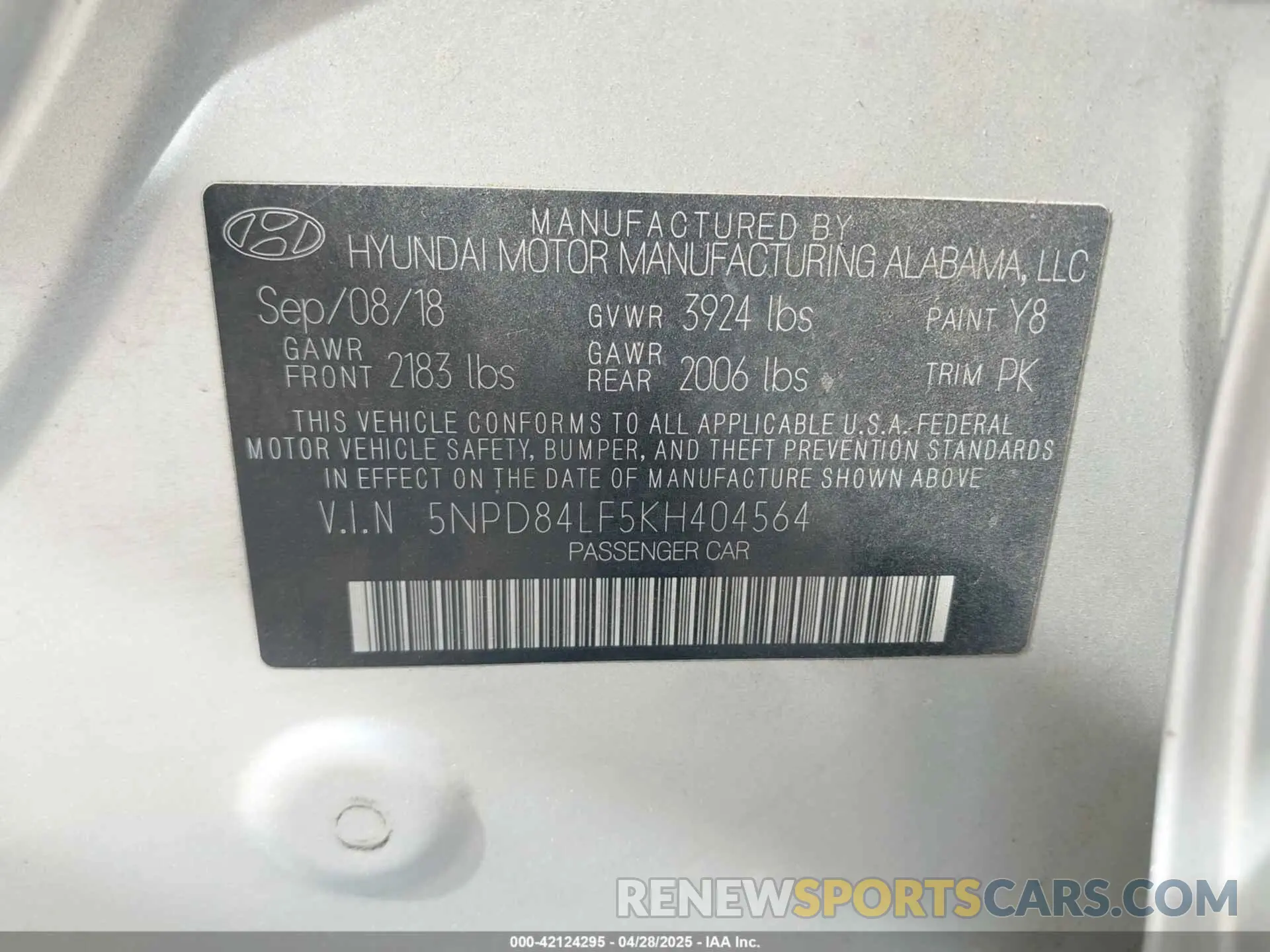 9 Photograph of a damaged car 5NPD84LF5KH404564 HYUNDAI ELANTRA 2019