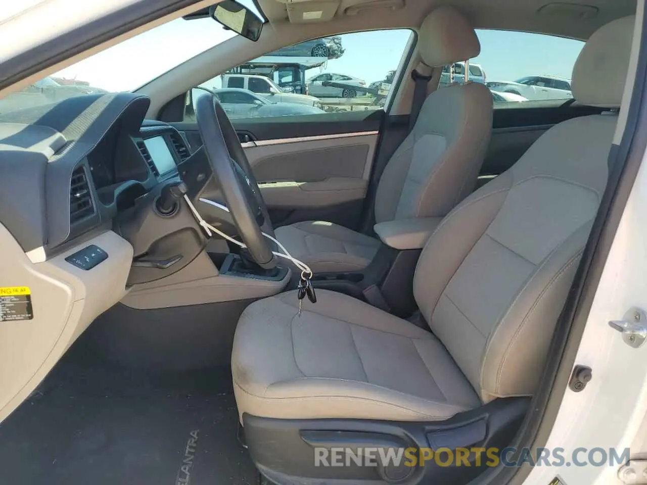 7 Photograph of a damaged car 5NPD84LF6KH416285 HYUNDAI ELANTRA 2019