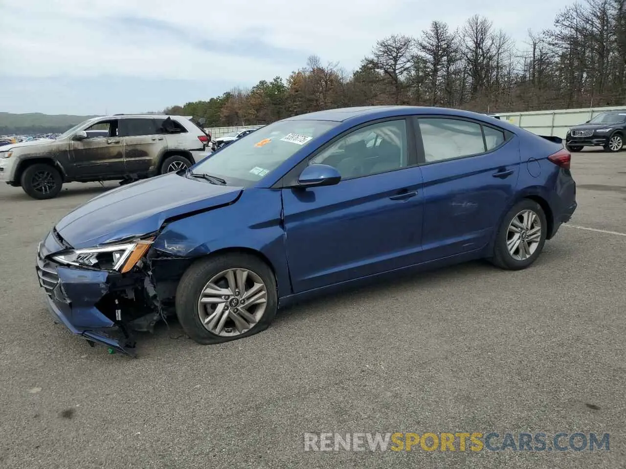 1 Фотография поврежденного автомобиля 5NPD84LF6KH429604 HYUNDAI ELANTRA 2019