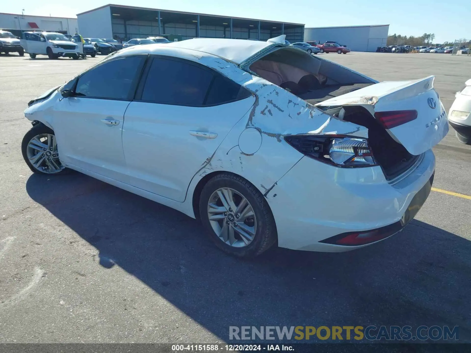 3 Photograph of a damaged car 5NPD84LF6KH434351 HYUNDAI ELANTRA 2019