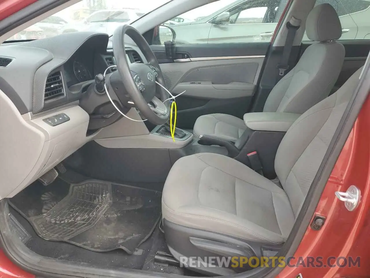 7 Photograph of a damaged car 5NPD84LF6KH441395 HYUNDAI ELANTRA 2019