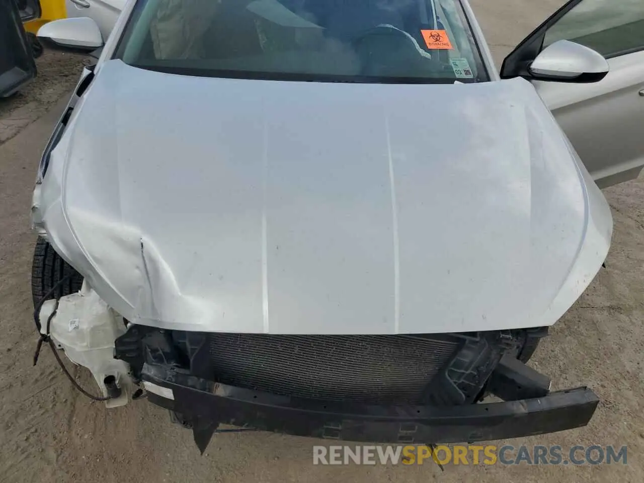 11 Photograph of a damaged car 5NPD84LF6KH445415 HYUNDAI ELANTRA 2019