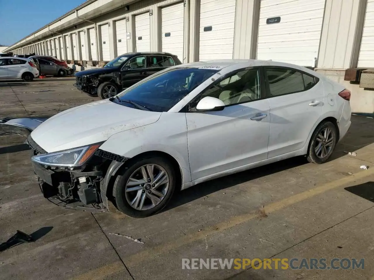 1 Фотография поврежденного автомобиля 5NPD84LF6KH484831 HYUNDAI ELANTRA 2019