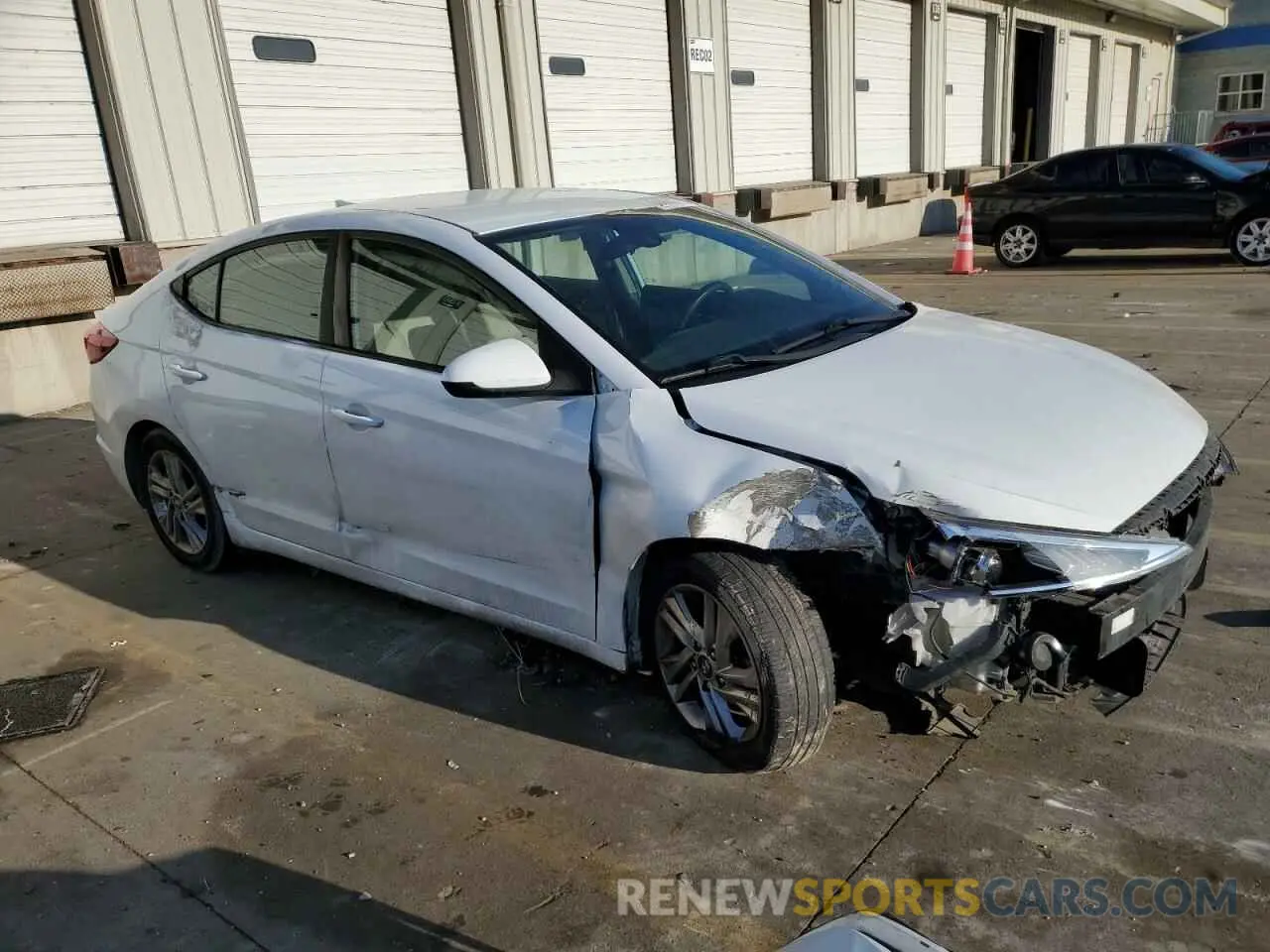4 Фотография поврежденного автомобиля 5NPD84LF6KH484831 HYUNDAI ELANTRA 2019