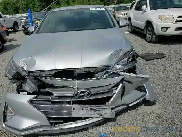 13 Photograph of a damaged car 5NPD84LF6KH488796 HYUNDAI ELANTRA 2019