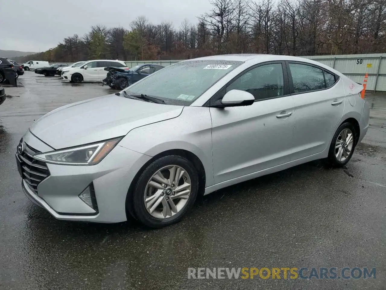 1 Фотография поврежденного автомобиля 5NPD84LF7KH420278 HYUNDAI ELANTRA 2019