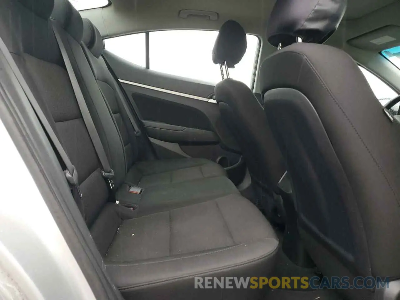 10 Фотография поврежденного автомобиля 5NPD84LF7KH420278 HYUNDAI ELANTRA 2019