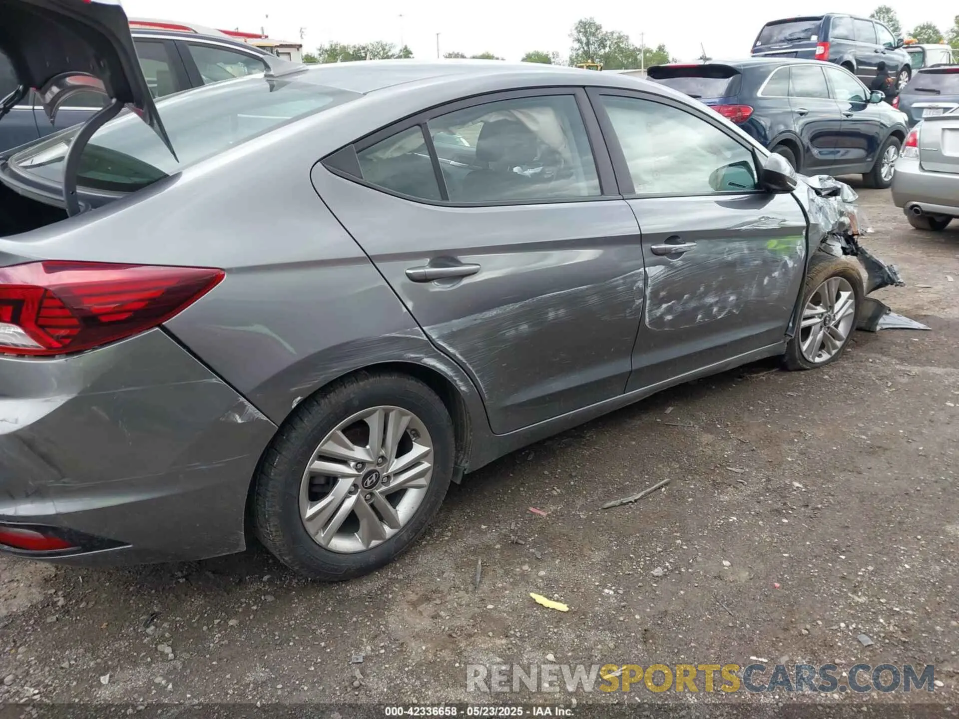 6 Фотография поврежденного автомобиля 5NPD84LF7KH422483 HYUNDAI ELANTRA 2019