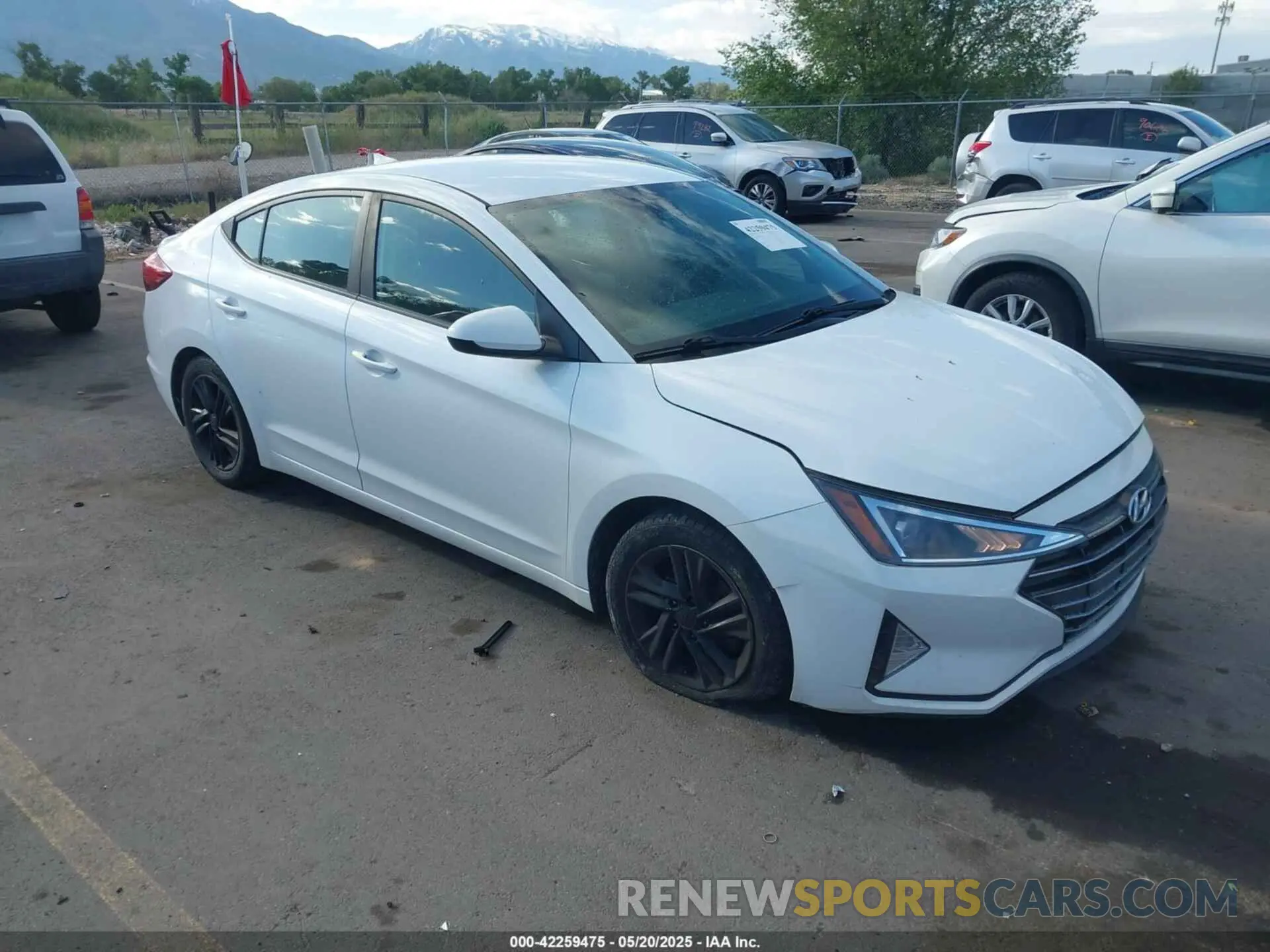 1 Photograph of a damaged car 5NPD84LF7KH454866 HYUNDAI ELANTRA 2019