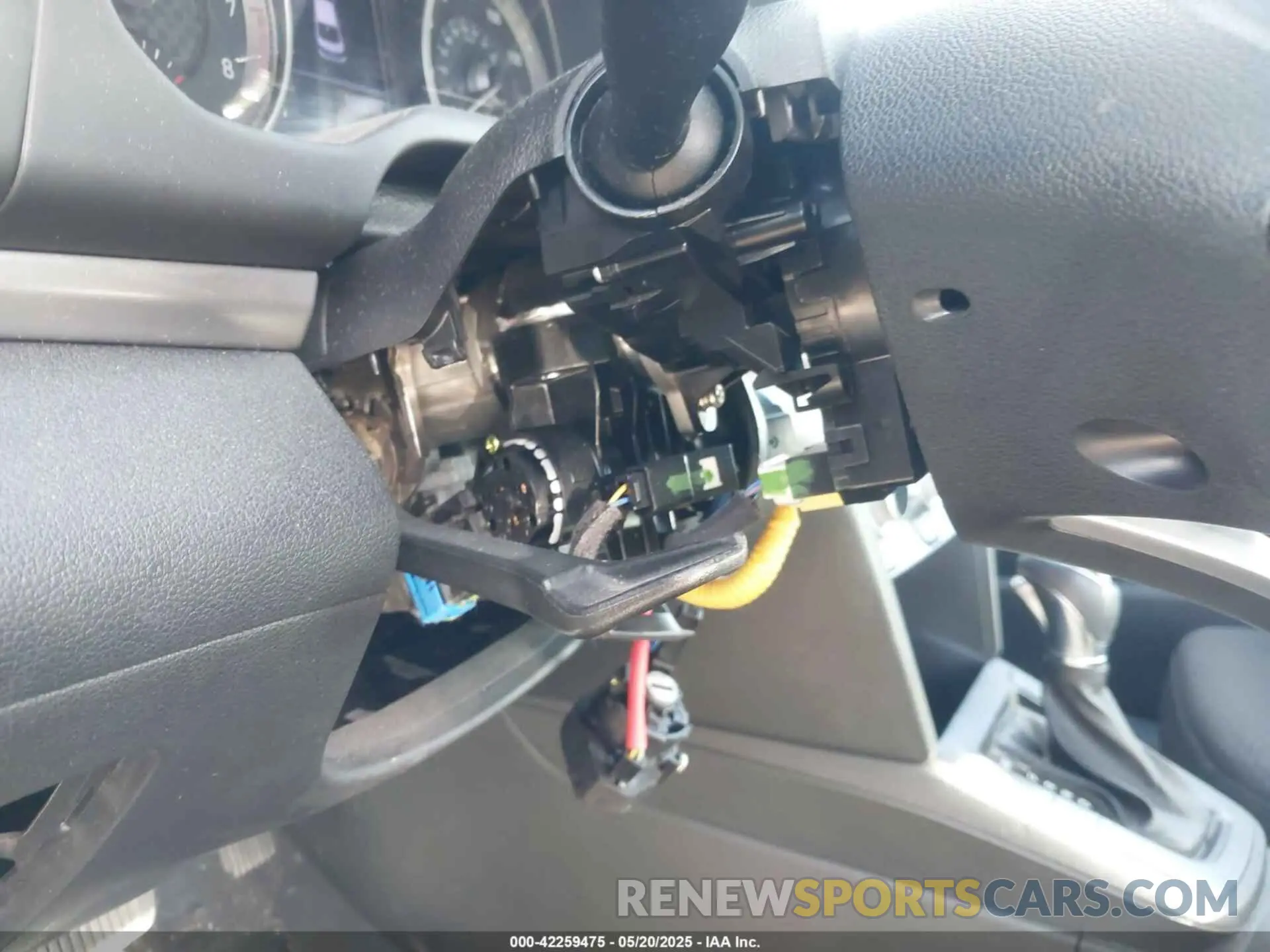 17 Photograph of a damaged car 5NPD84LF7KH454866 HYUNDAI ELANTRA 2019