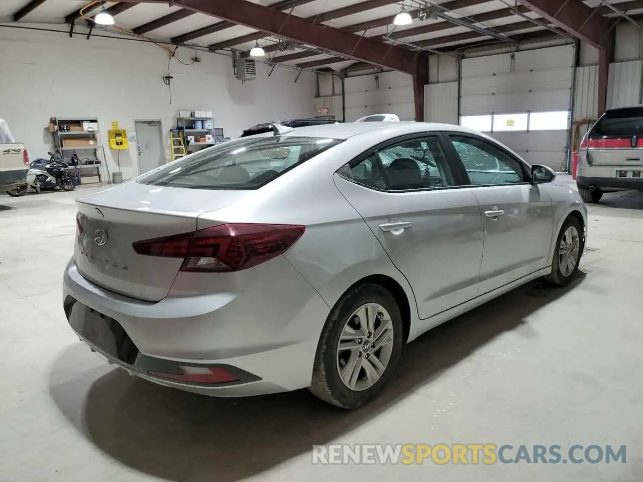 3 Photograph of a damaged car 5NPD84LF7KH461235 HYUNDAI ELANTRA 2019