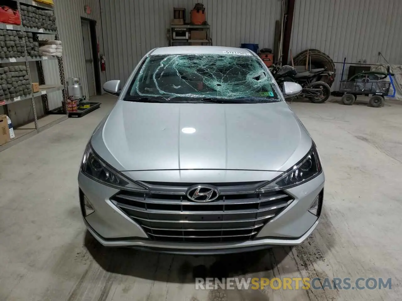 5 Photograph of a damaged car 5NPD84LF7KH461235 HYUNDAI ELANTRA 2019