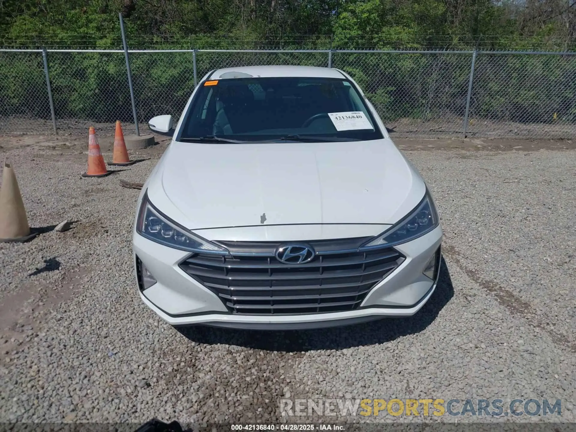 13 Photograph of a damaged car 5NPD84LF7KH464281 HYUNDAI ELANTRA 2019