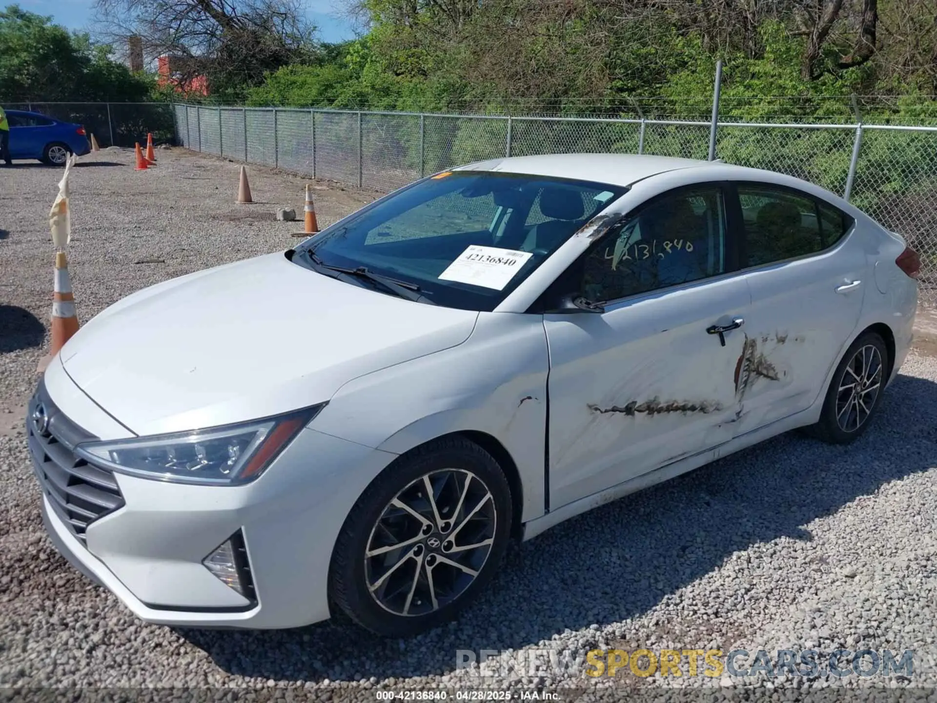 6 Photograph of a damaged car 5NPD84LF7KH464281 HYUNDAI ELANTRA 2019