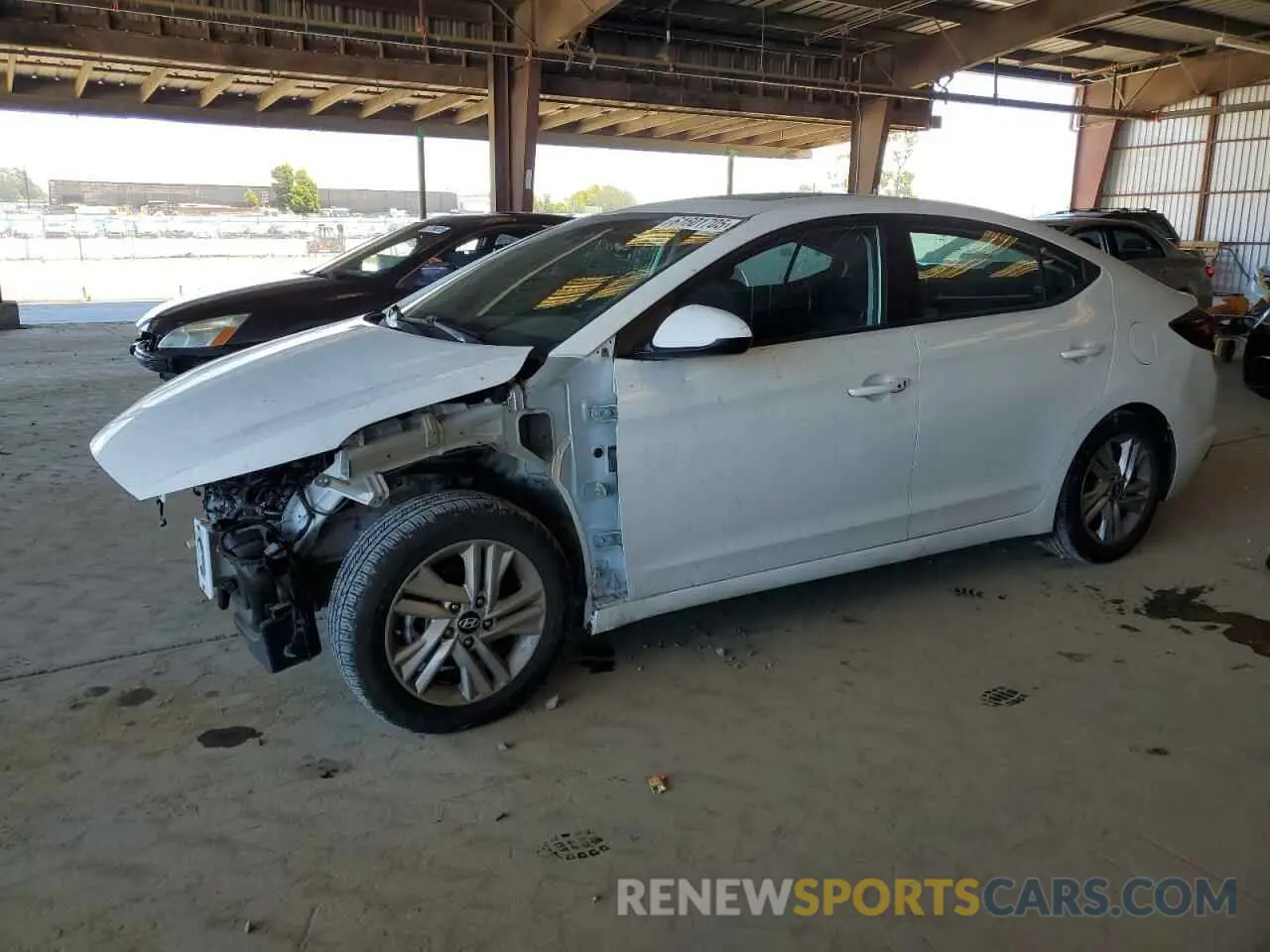 1 Photograph of a damaged car 5NPD84LF7KH476317 HYUNDAI ELANTRA 2019
