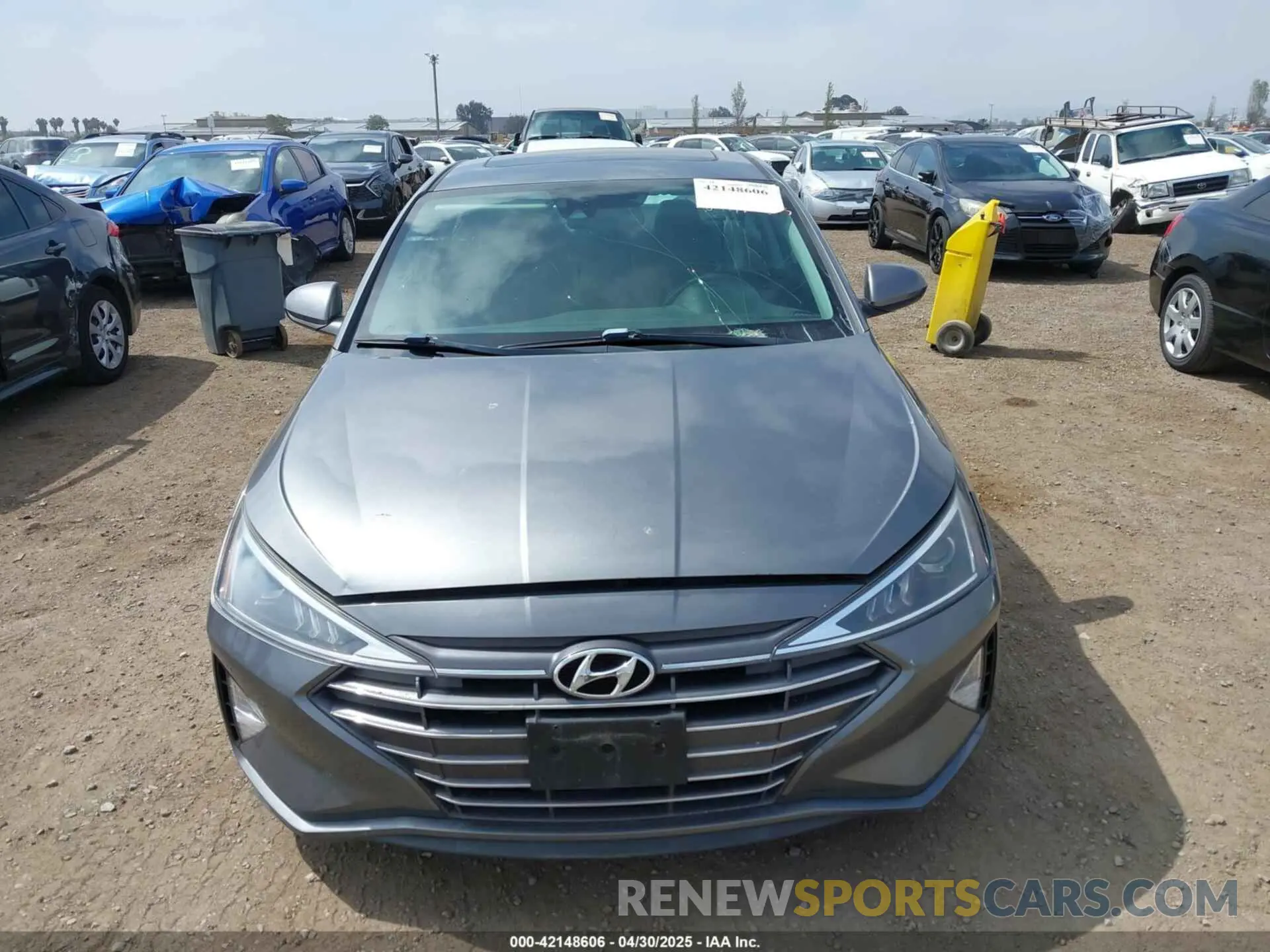 12 Фотография поврежденного автомобиля 5NPD84LF8KH414733 HYUNDAI ELANTRA 2019