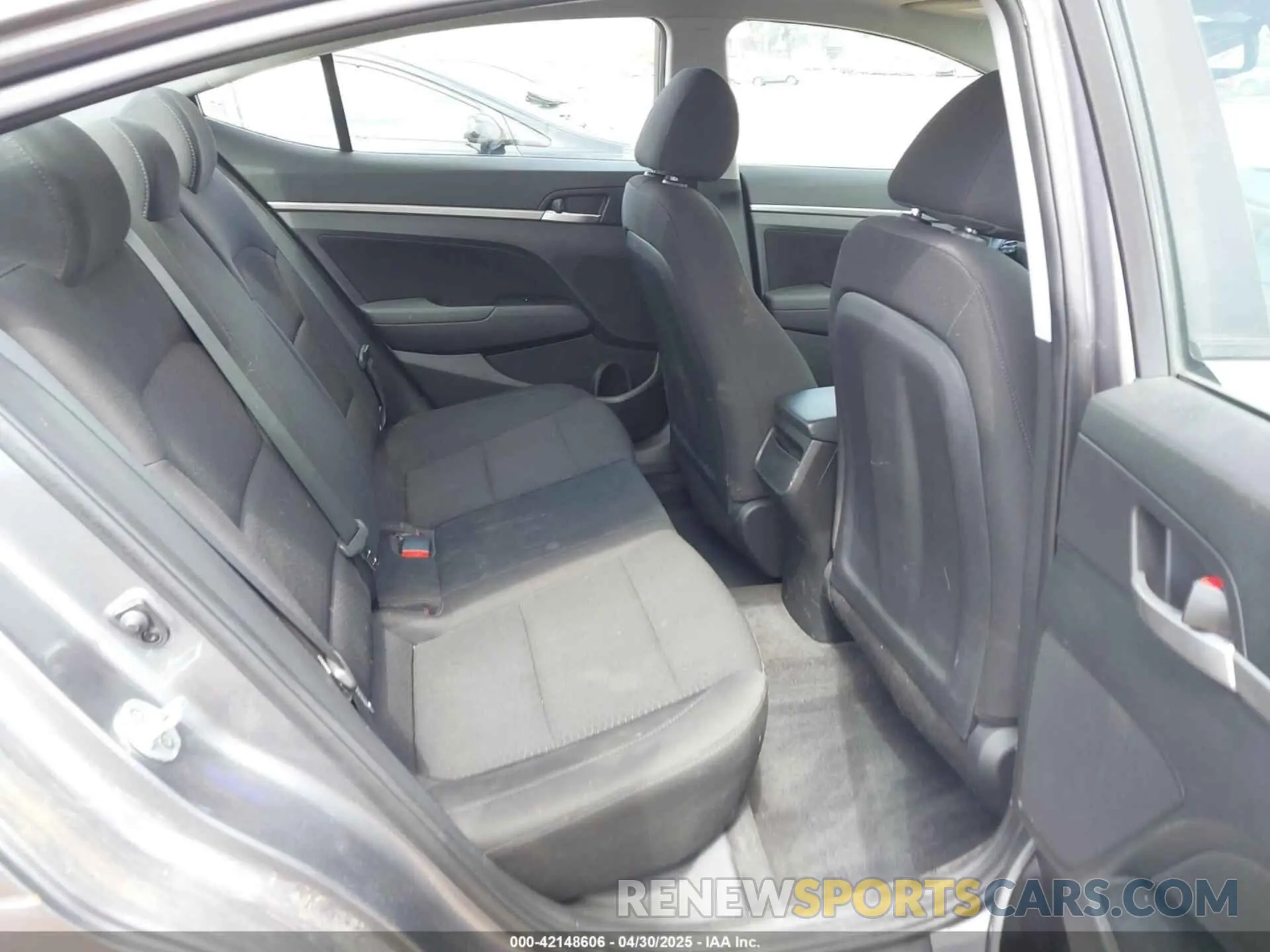8 Фотография поврежденного автомобиля 5NPD84LF8KH414733 HYUNDAI ELANTRA 2019
