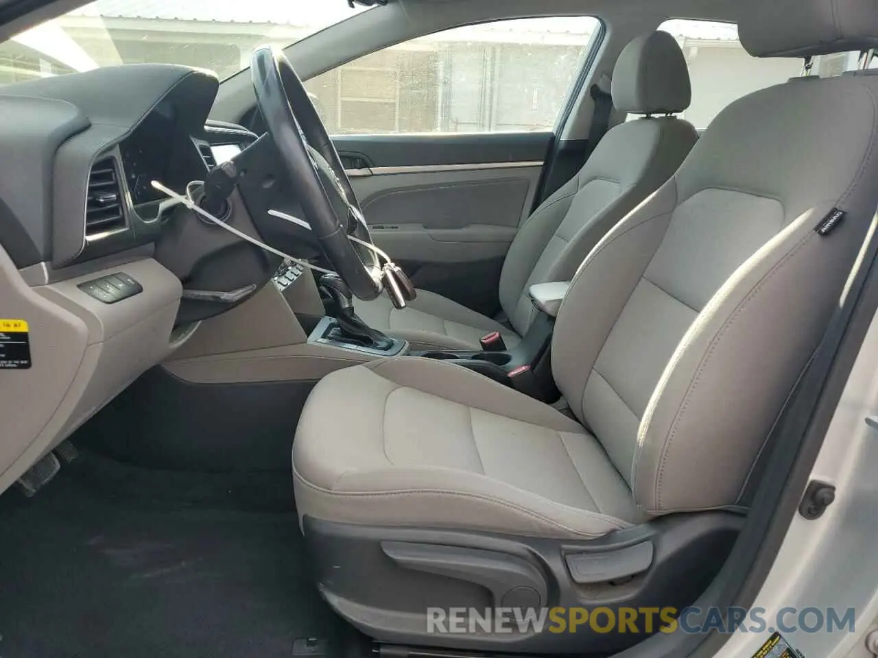 7 Photograph of a damaged car 5NPD84LF8KH419849 HYUNDAI ELANTRA 2019