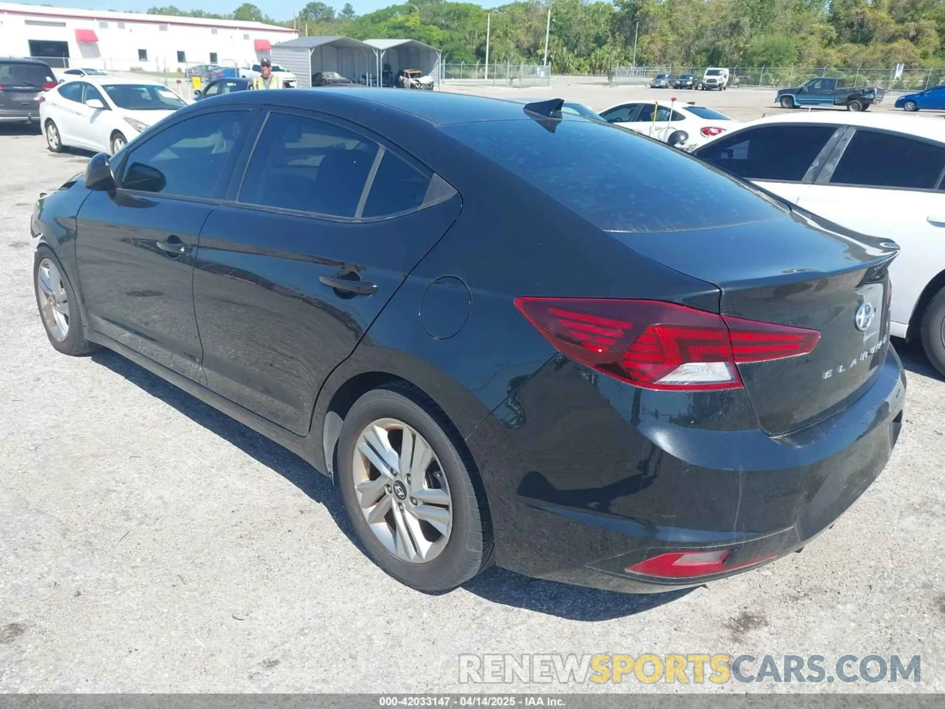 3 Photograph of a damaged car 5NPD84LF8KH428468 HYUNDAI ELANTRA 2019