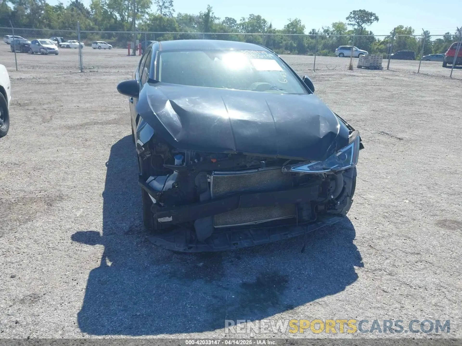 6 Photograph of a damaged car 5NPD84LF8KH428468 HYUNDAI ELANTRA 2019