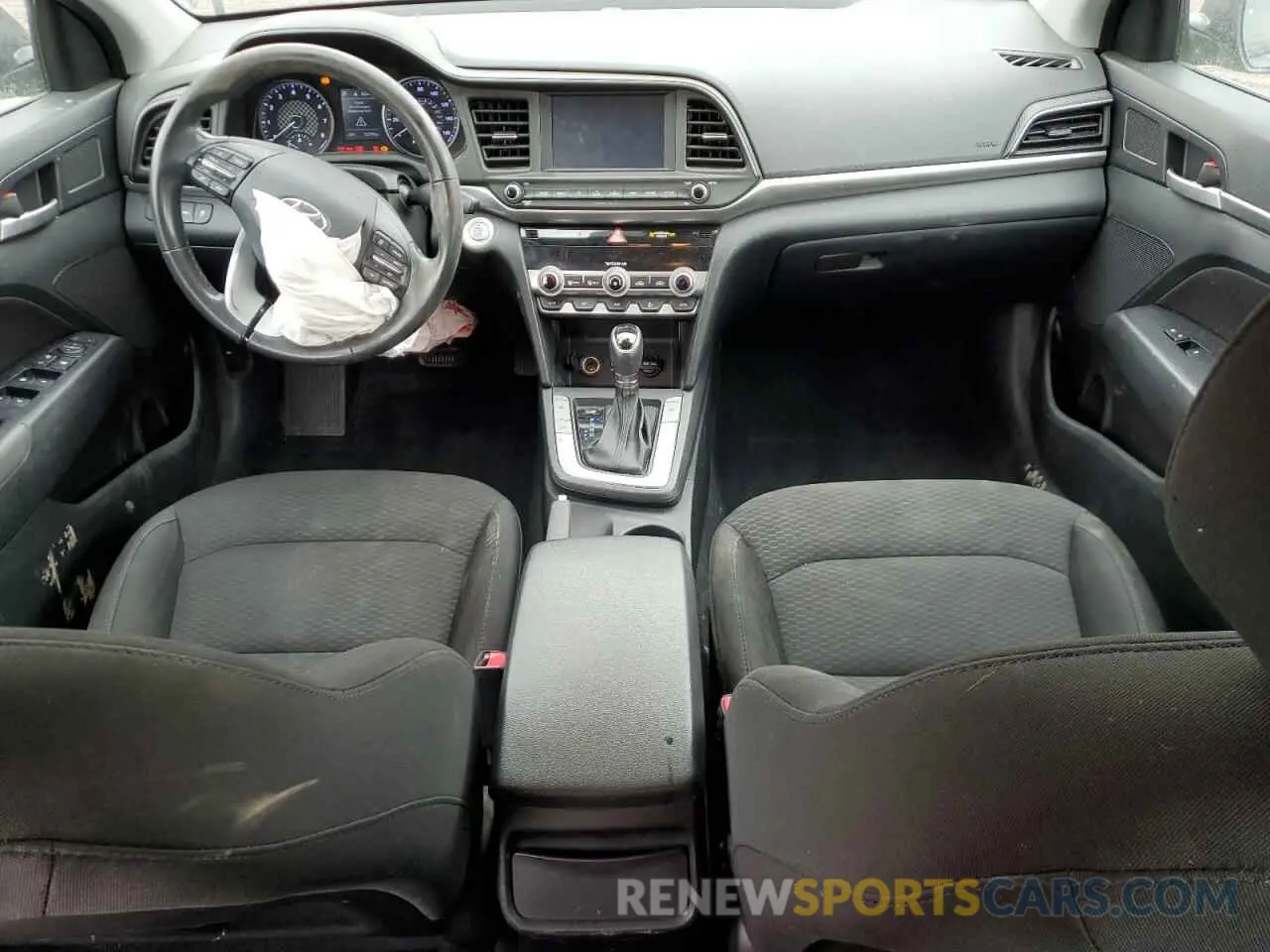 8 Photograph of a damaged car 5NPD84LF8KH462930 HYUNDAI ELANTRA 2019