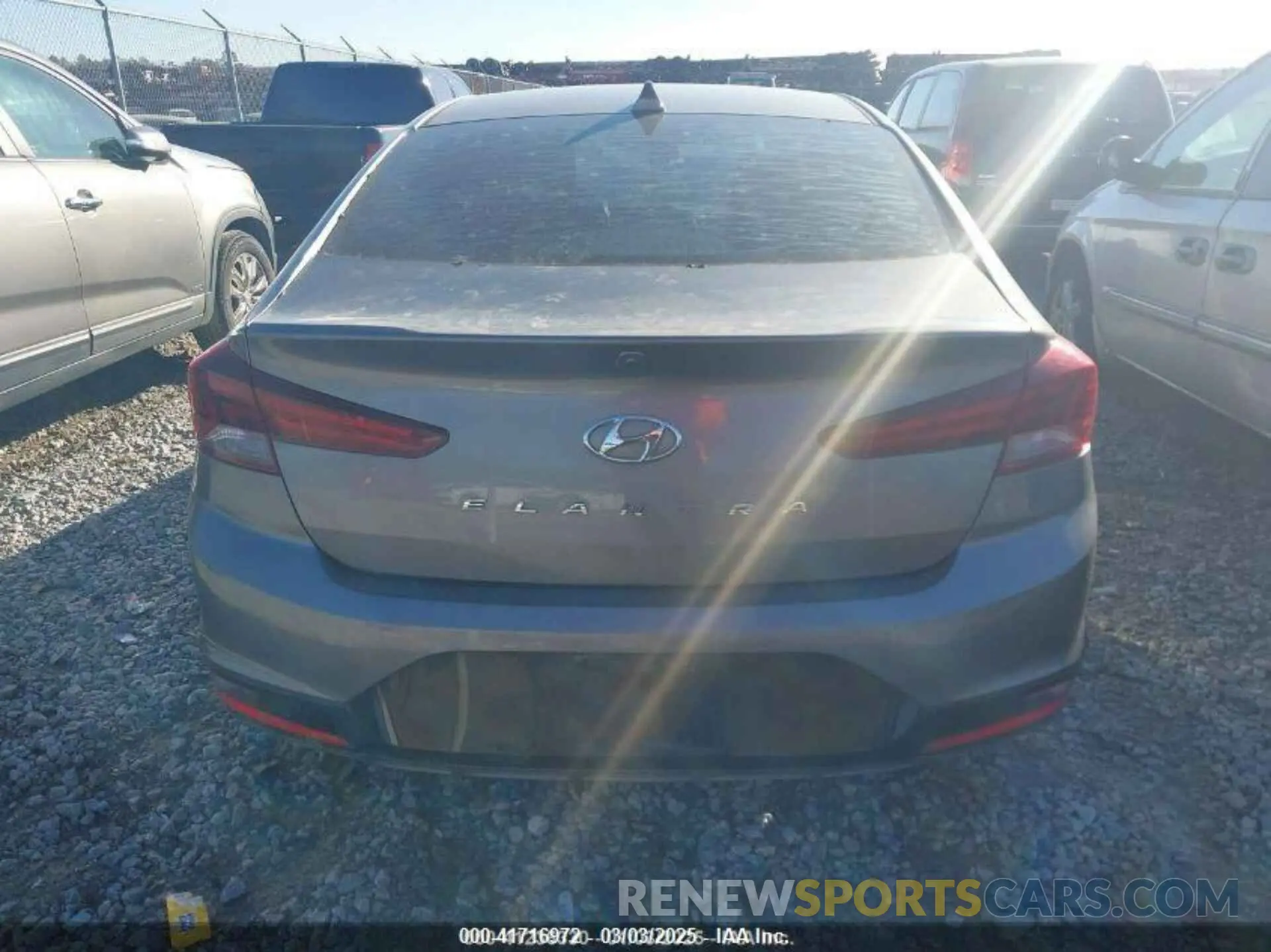 6 Фотография поврежденного автомобиля 5NPD84LF8KH484569 HYUNDAI ELANTRA 2019