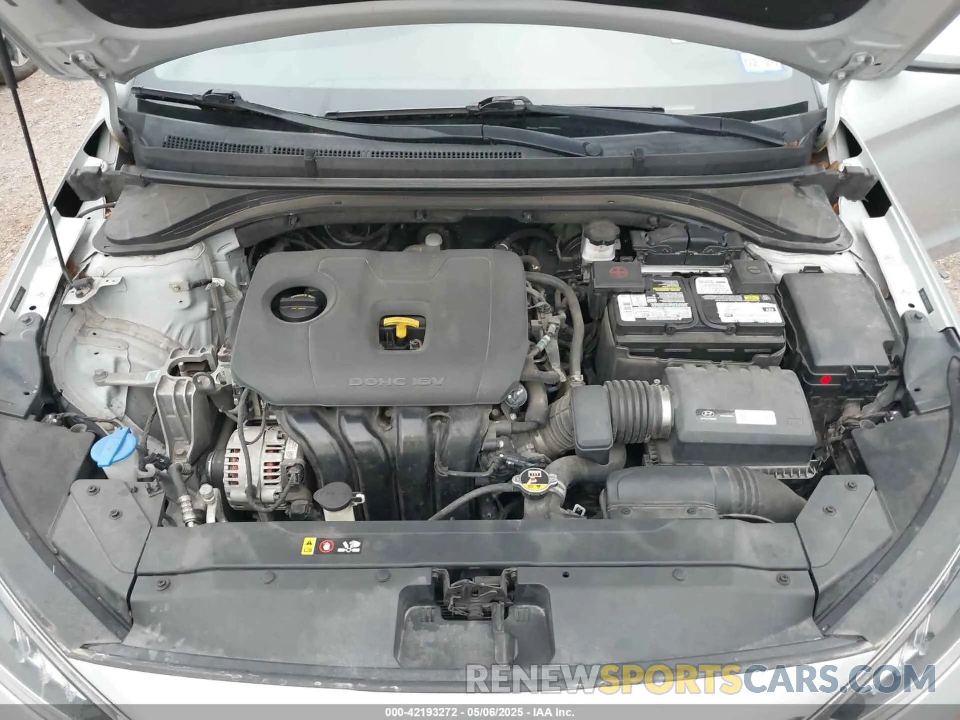 10 Photograph of a damaged car 5NPD84LF9KH421531 HYUNDAI ELANTRA 2019